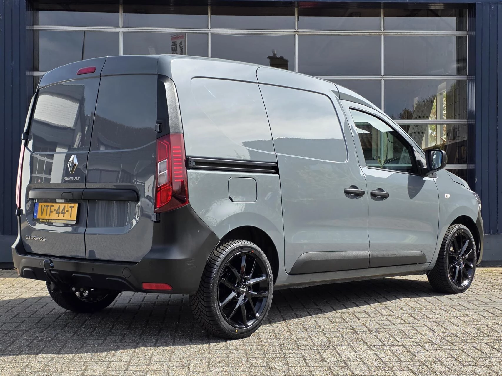 Hoofdafbeelding Renault Express