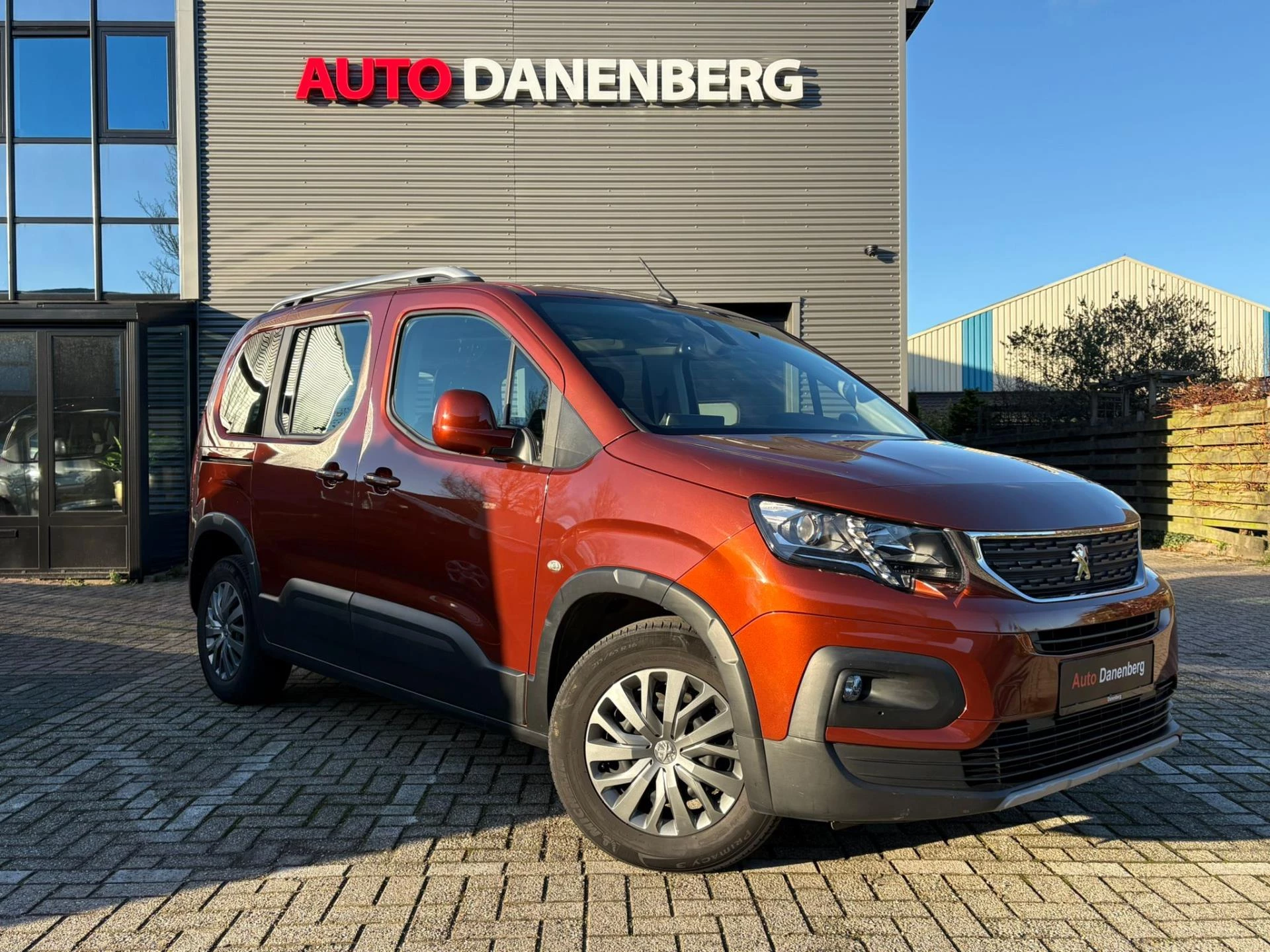 Hoofdafbeelding Peugeot Rifter