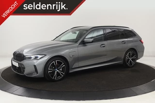 BMW 3-serie 320e M Sport | Stoel & stuurverwarming |  Adaptive cruise | Sportstoelen | Carplay | Head-Up | Adaptief LED | Camera | Leder/Alcantara | Live Cockpit