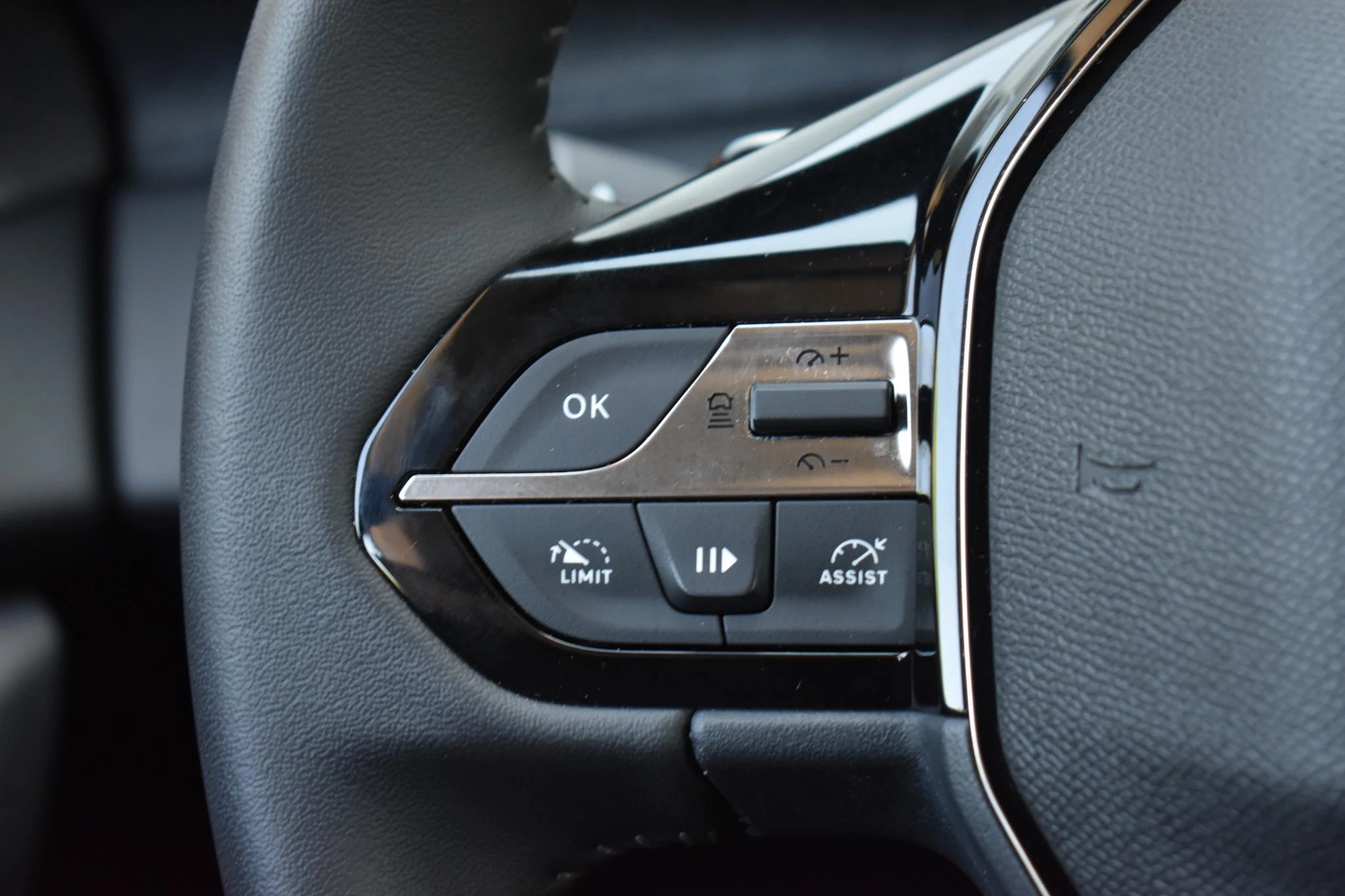 Hoofdafbeelding Peugeot 408