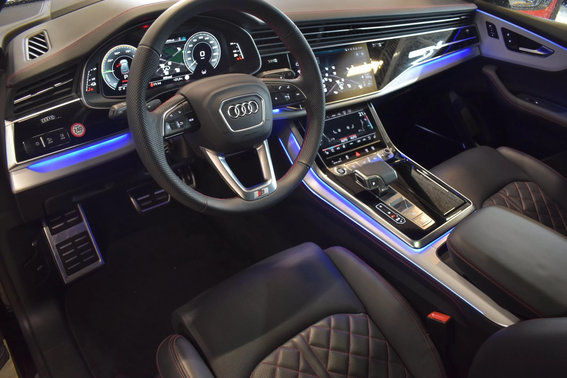 Hoofdafbeelding Audi Q8