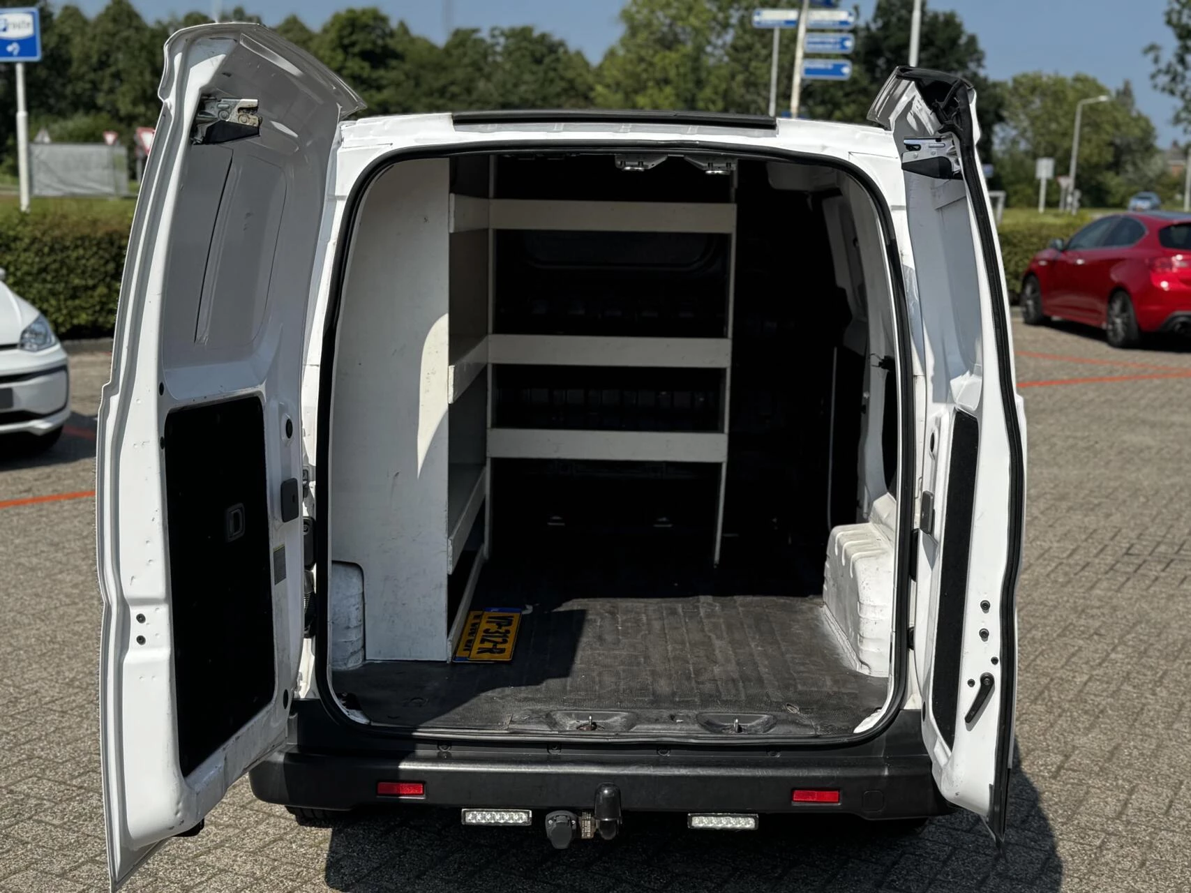 Hoofdafbeelding Nissan NV200