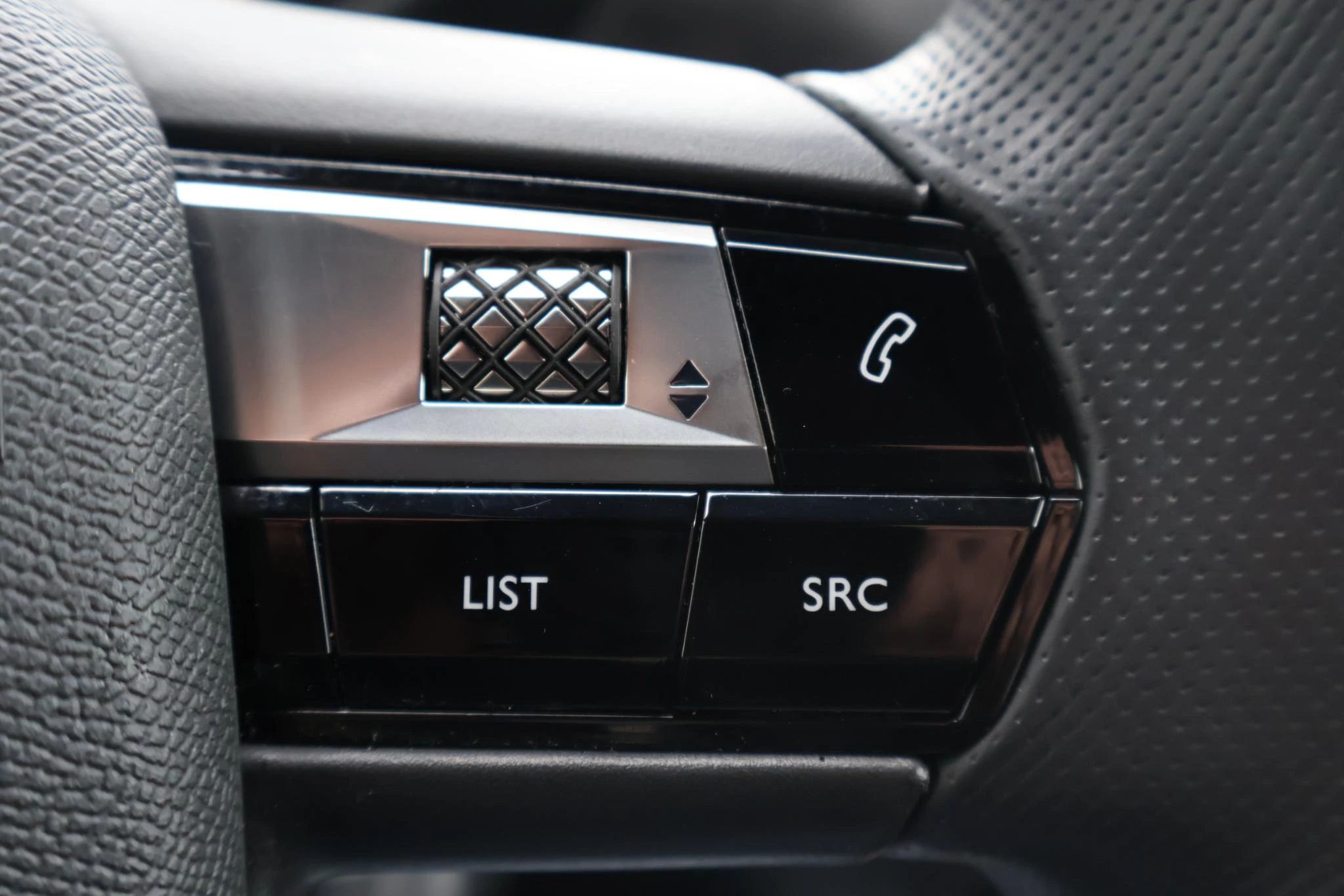 Hoofdafbeelding DS DS 3