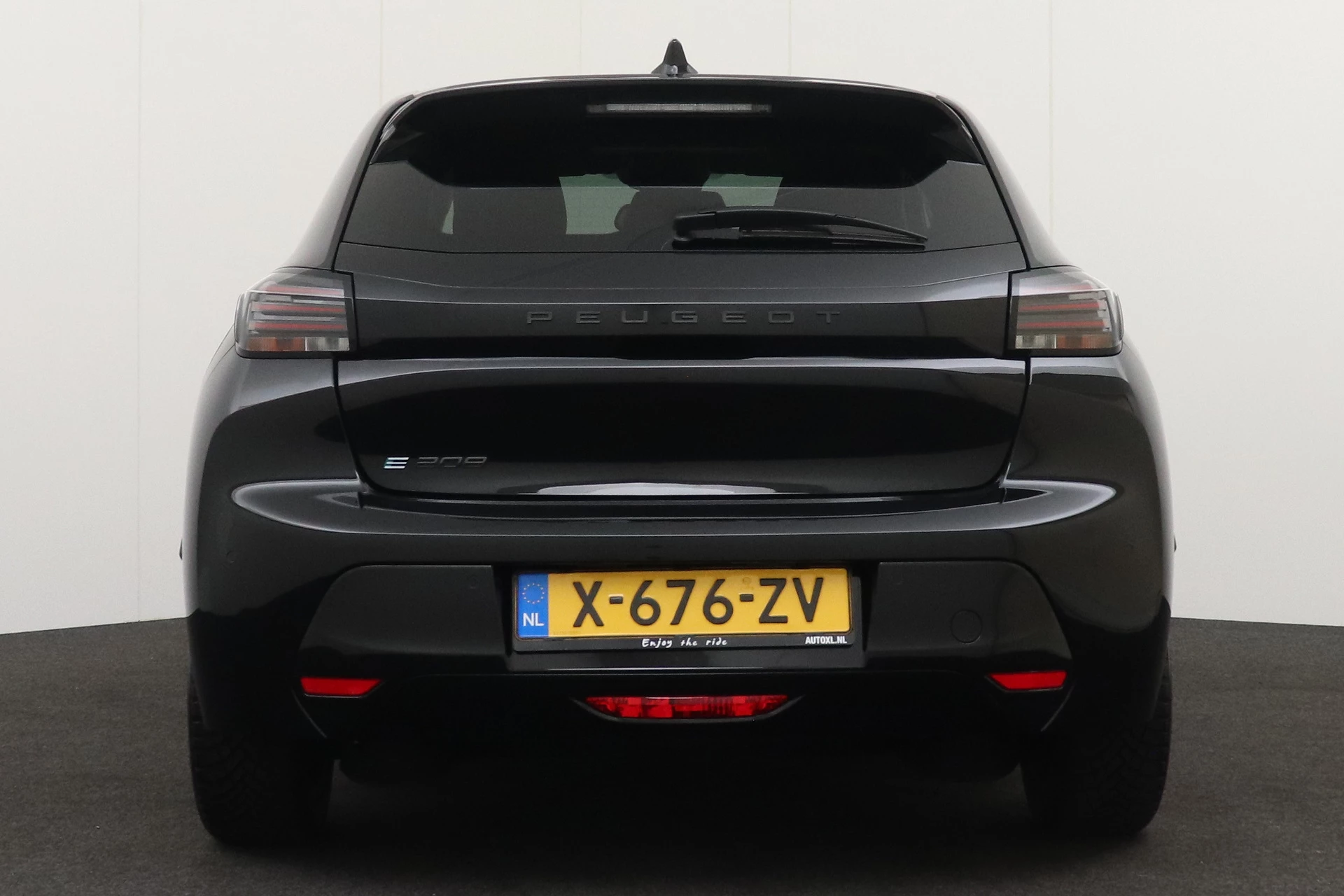 Hoofdafbeelding Peugeot e-208