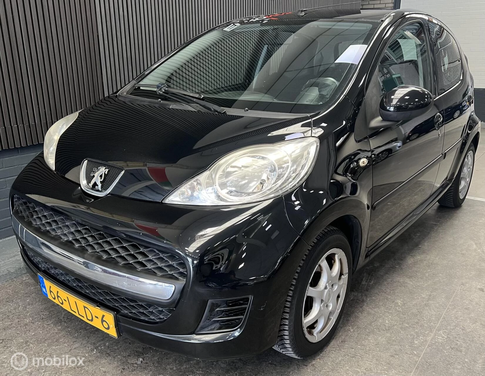 Hoofdafbeelding Peugeot 107
