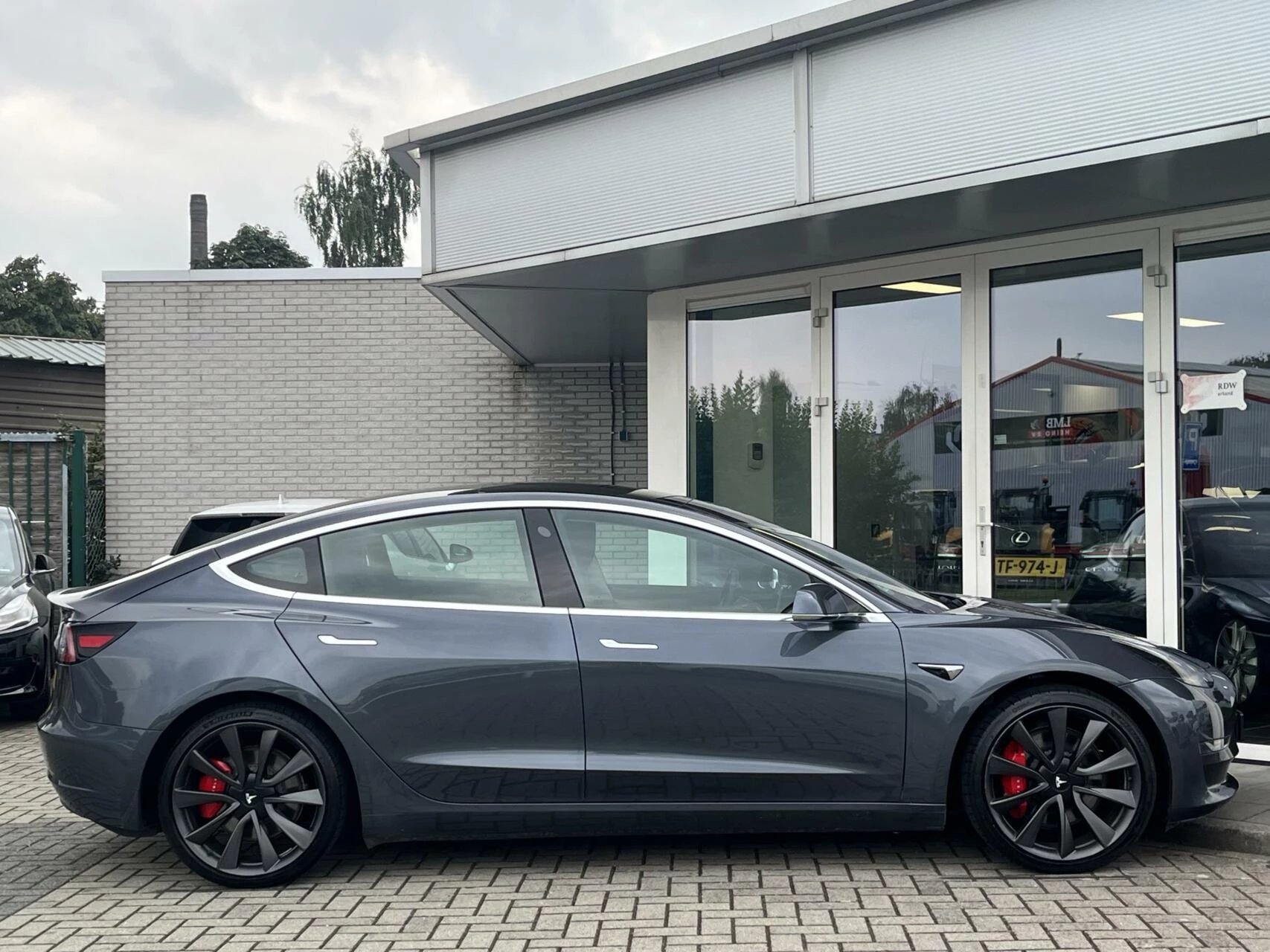 Hoofdafbeelding Tesla Model 3