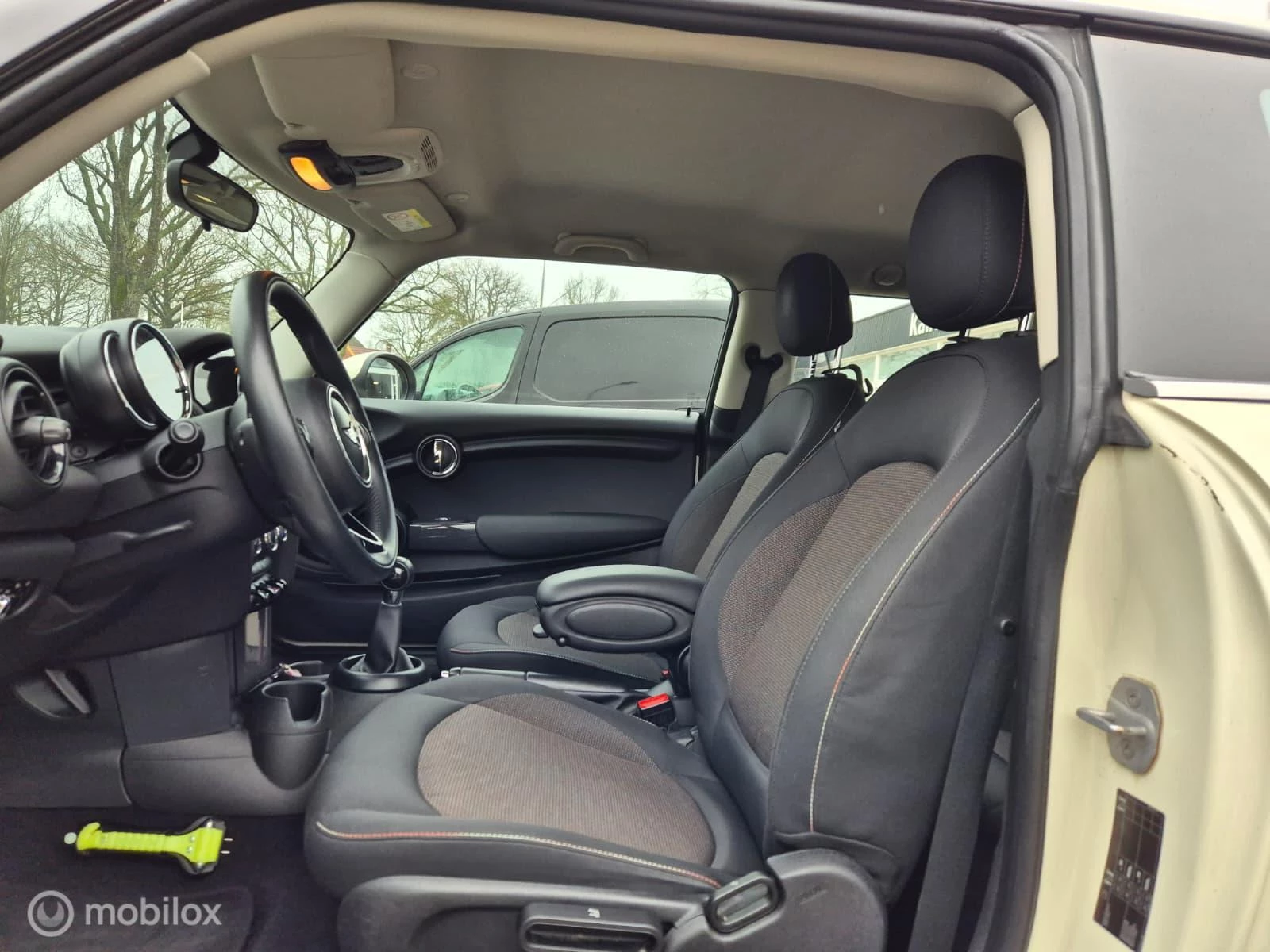 Hoofdafbeelding MINI One