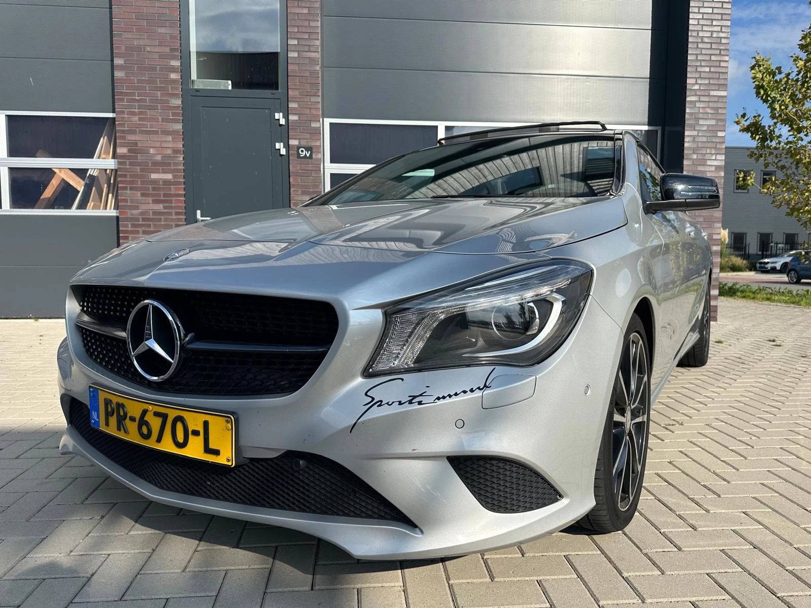 Hoofdafbeelding Mercedes-Benz CLA