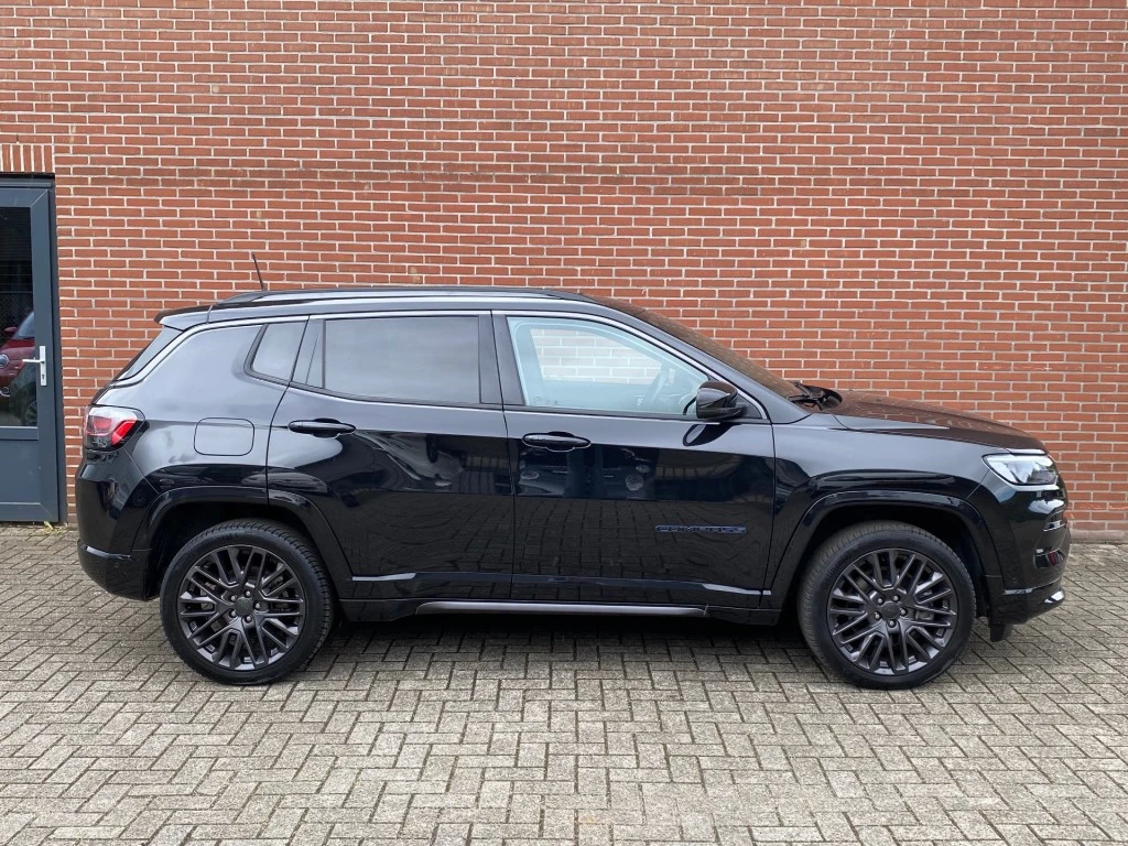 Hoofdafbeelding Jeep Compass