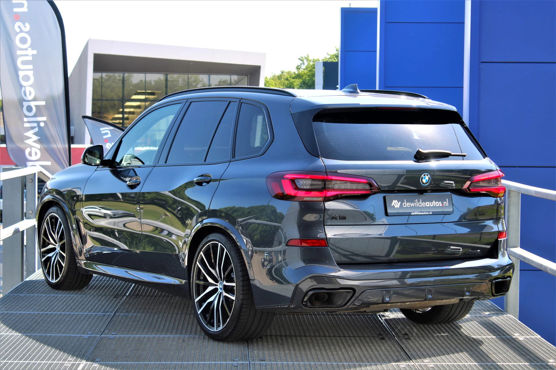 Hoofdafbeelding BMW X5