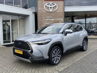 Toyota Corolla Cross 2.0 HYBRID 184PK FIRST-EDITION BLIND-SPOT EL-ACHTERKLEP LM-VELGEN KEYLESS PARK-SENSOREN STOELVERW DRAADLOOS-LADEN AD-CRUISE BLUETOOTH