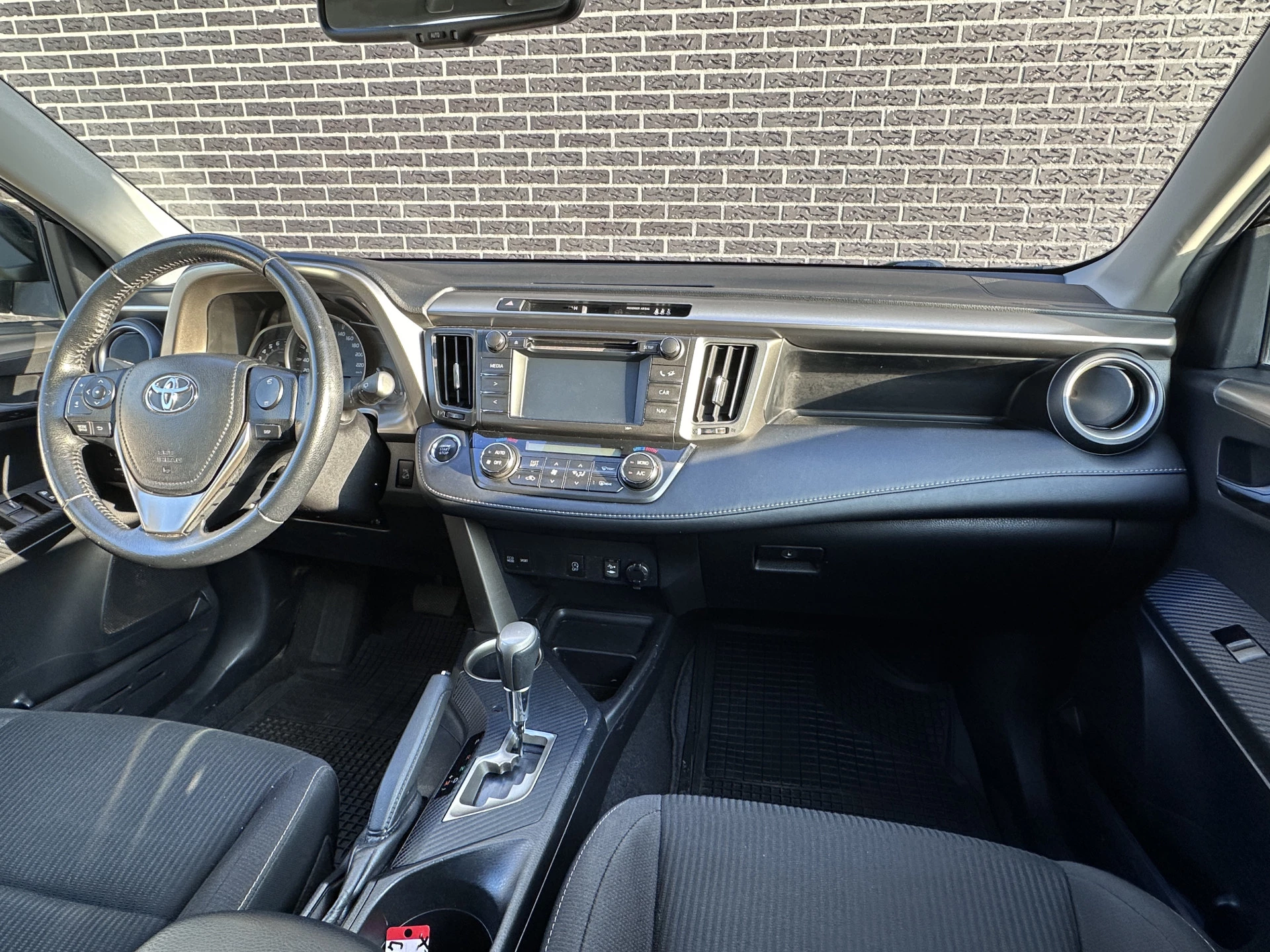 Hoofdafbeelding Toyota RAV4