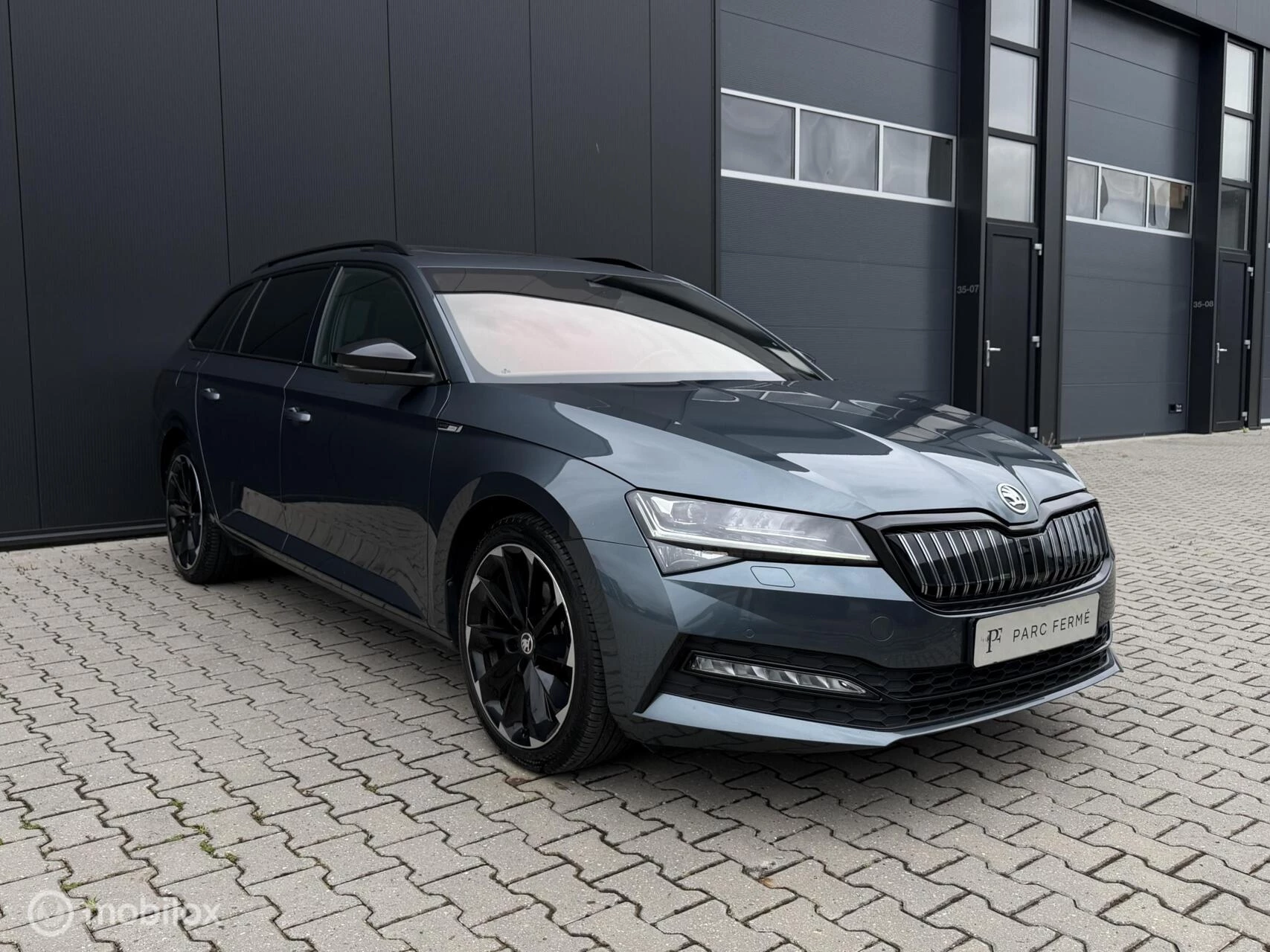 Hoofdafbeelding Škoda Superb