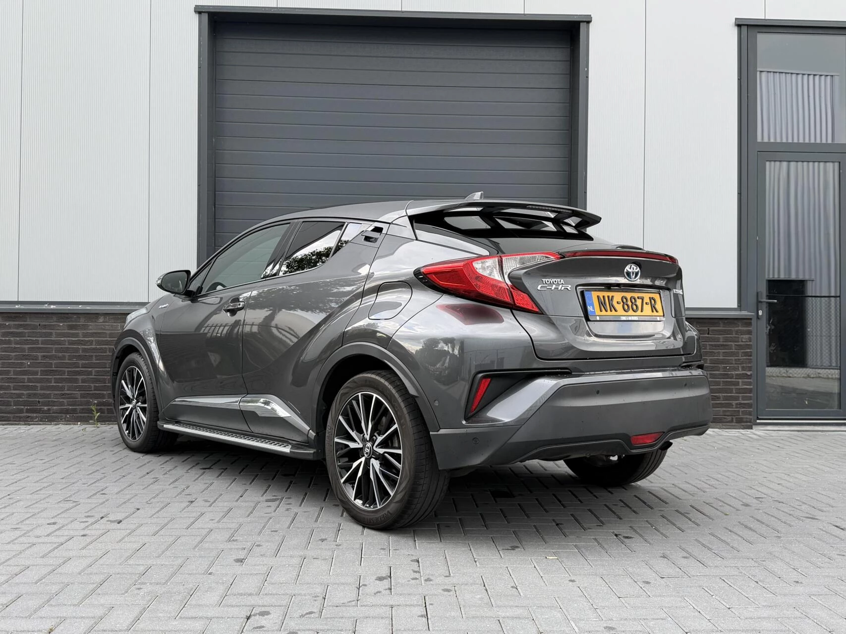 Hoofdafbeelding Toyota C-HR