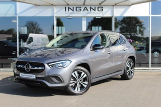 Hoofdafbeelding Mercedes-Benz GLA Mercedes-Benz GLA 250 e Luxury Line | 360° | Distronic | Carplay