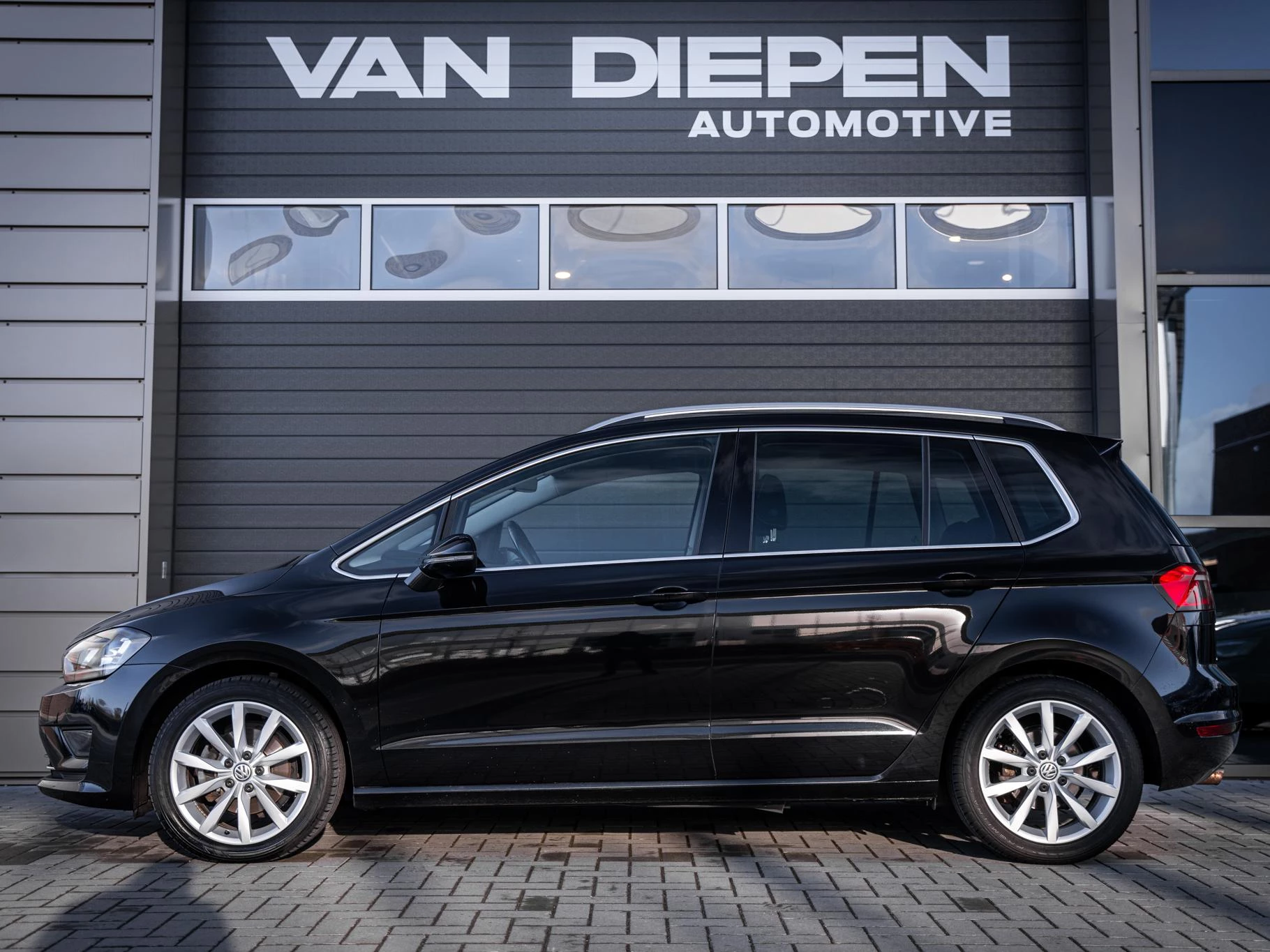 Hoofdafbeelding Volkswagen Golf Sportsvan