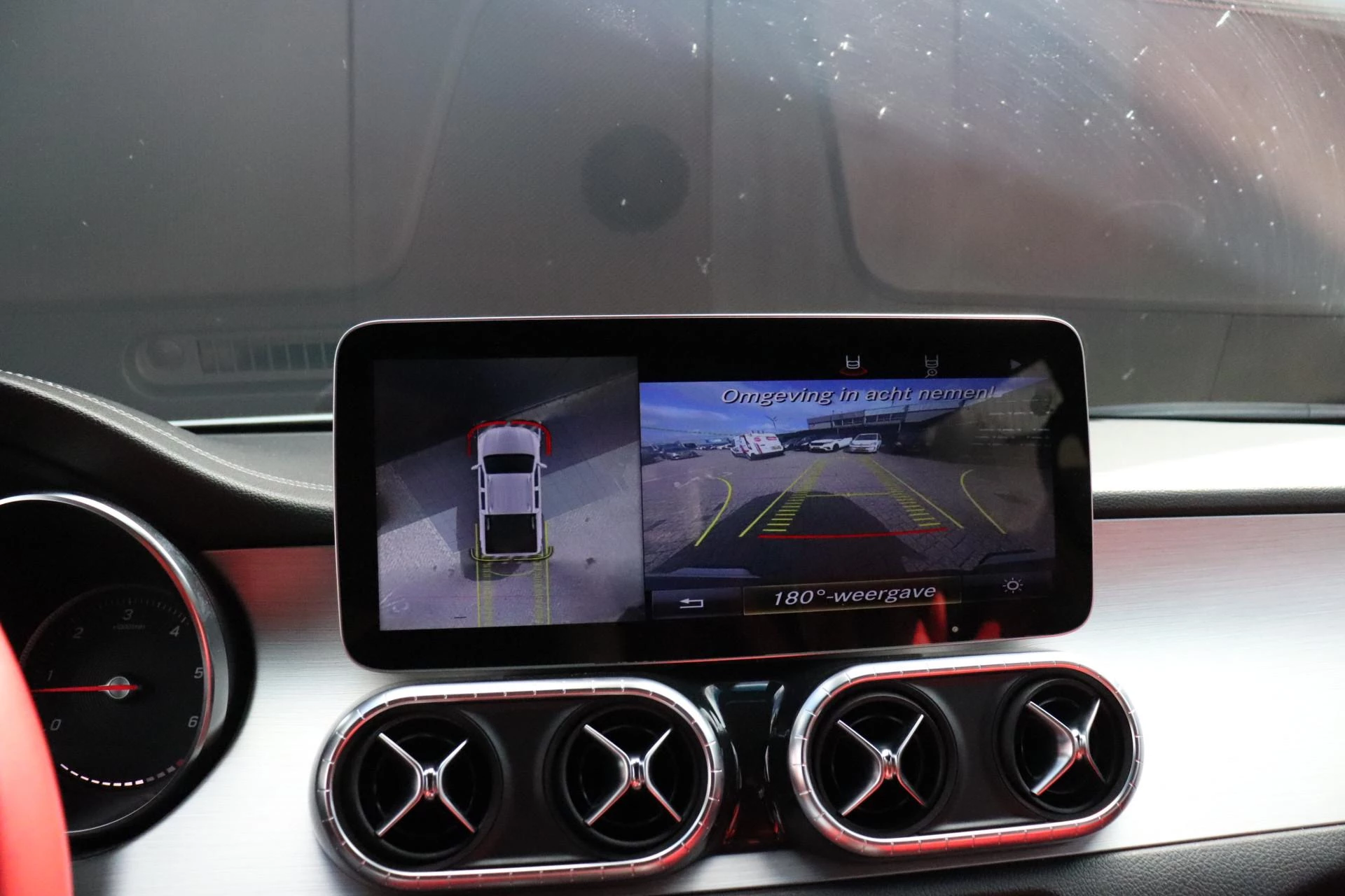 Hoofdafbeelding Mercedes-Benz X-Klasse