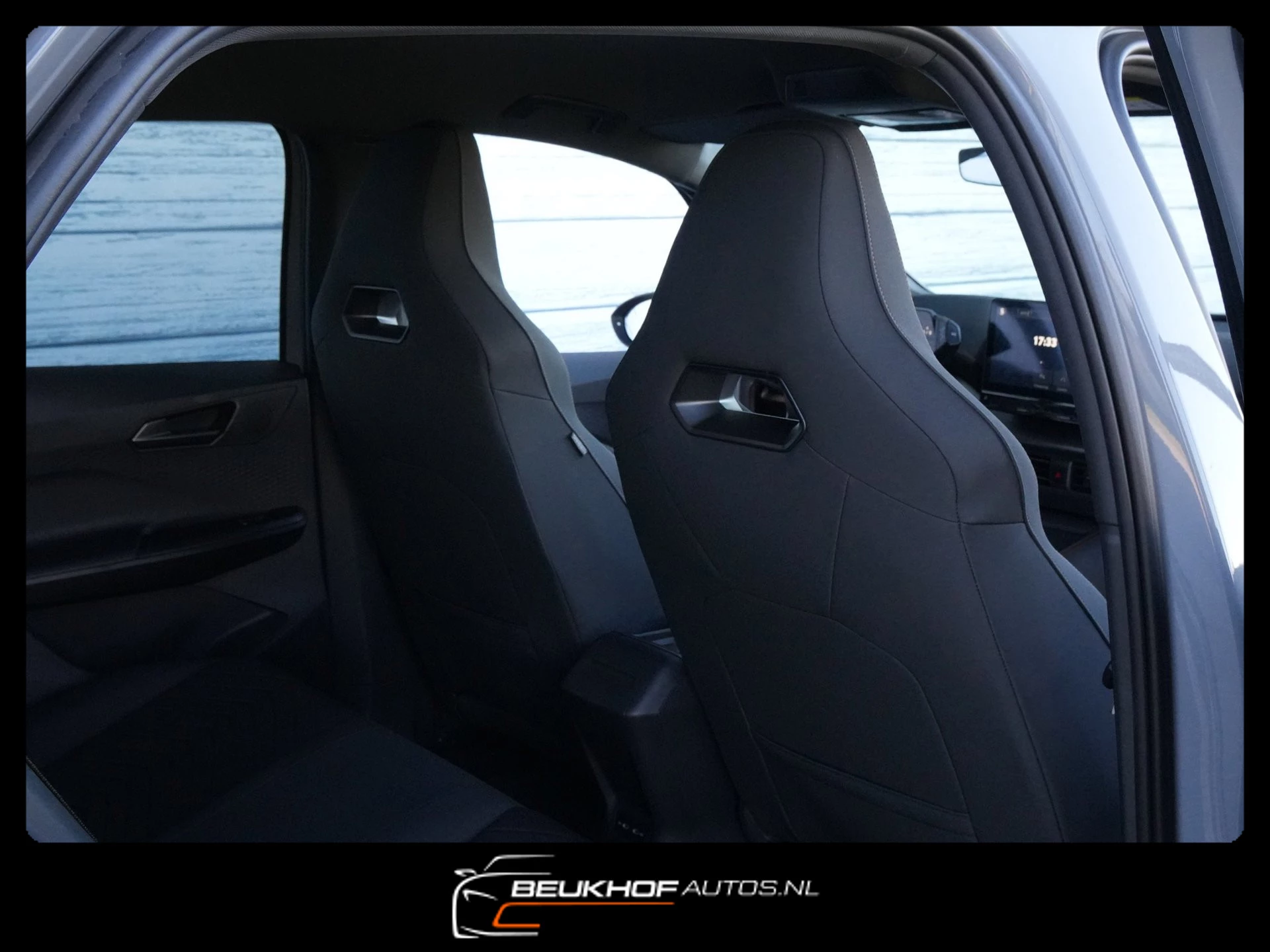 Hoofdafbeelding CUPRA Born