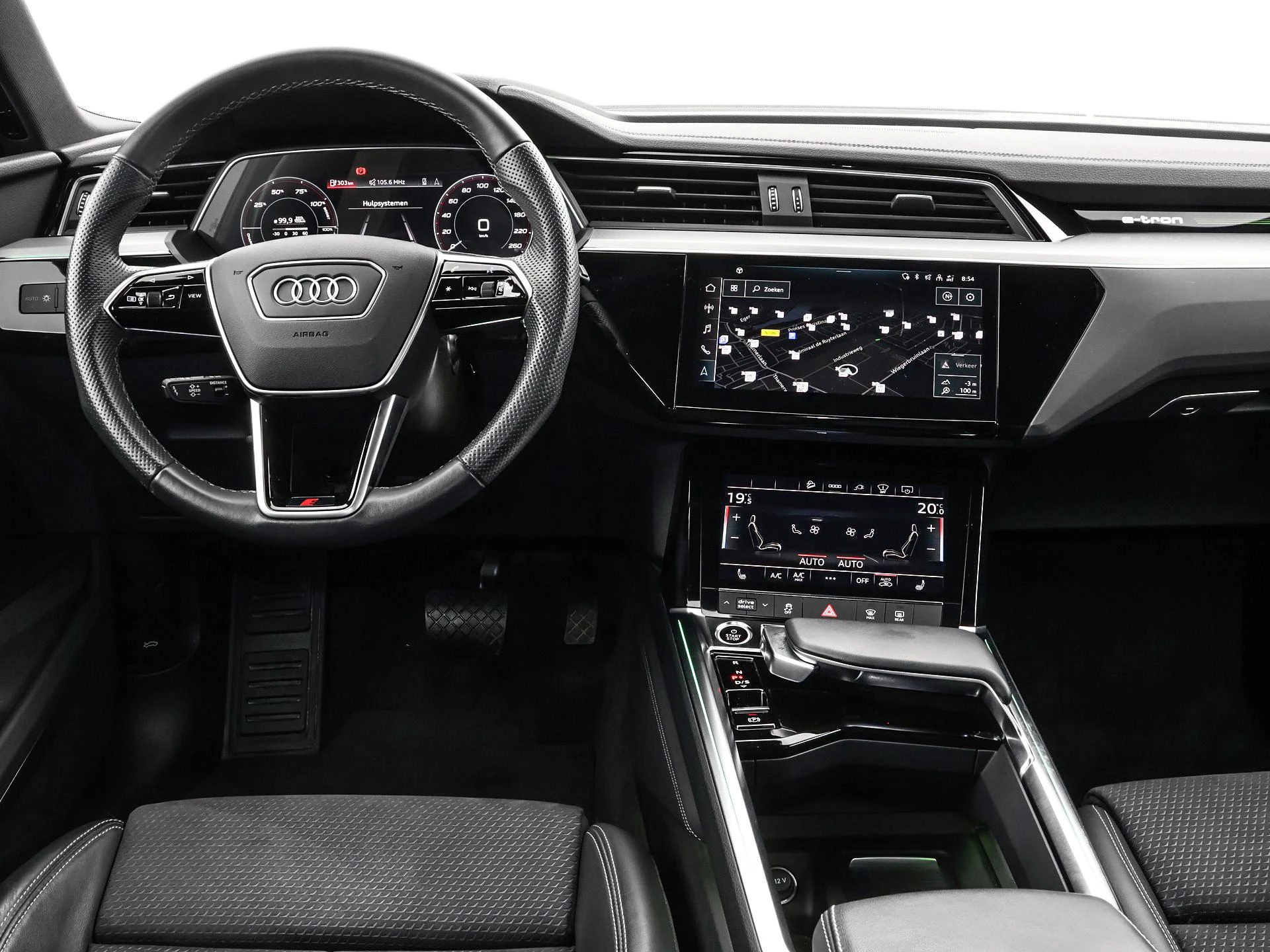 Hoofdafbeelding Audi e-tron