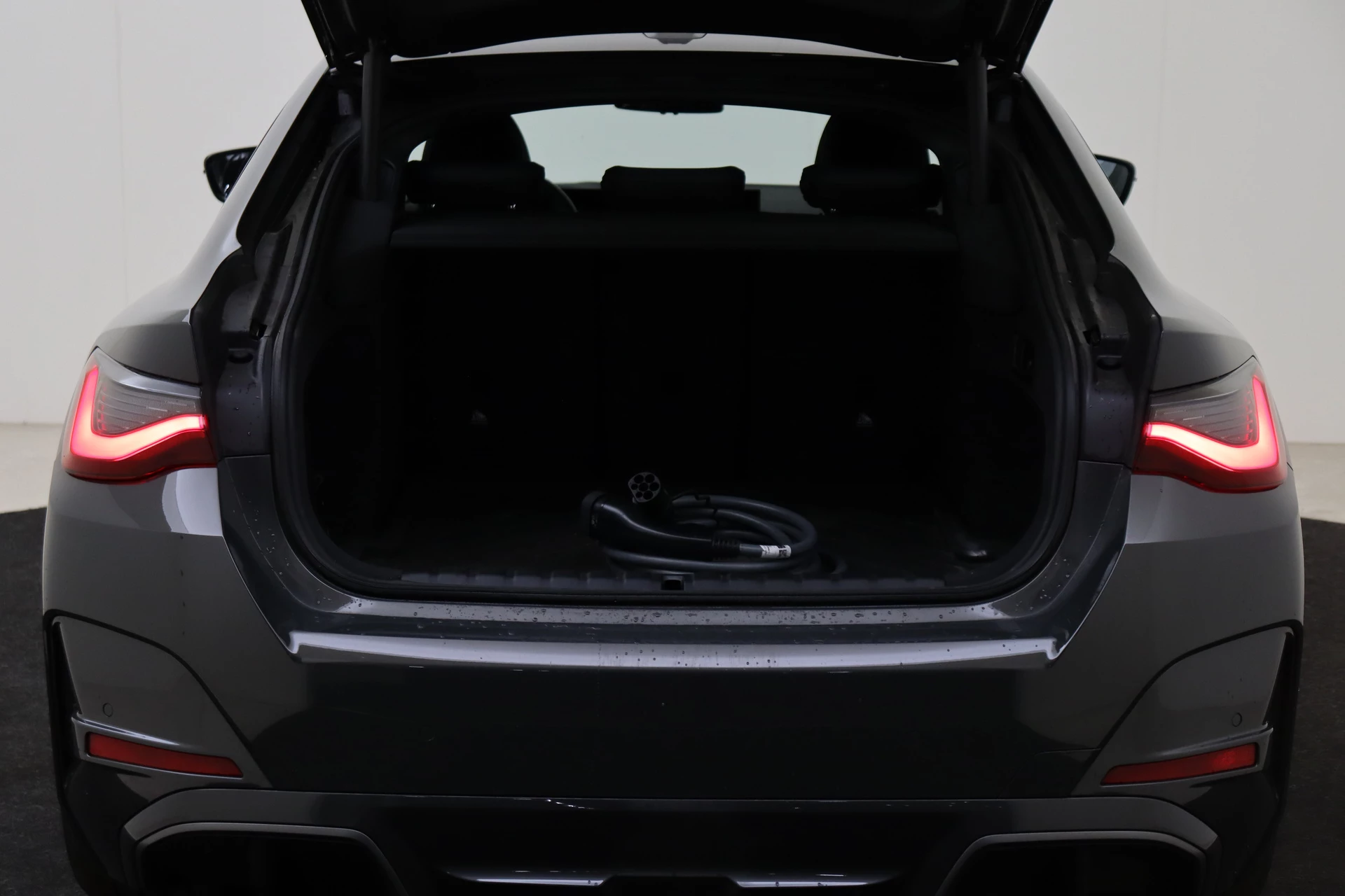 Hoofdafbeelding BMW i4