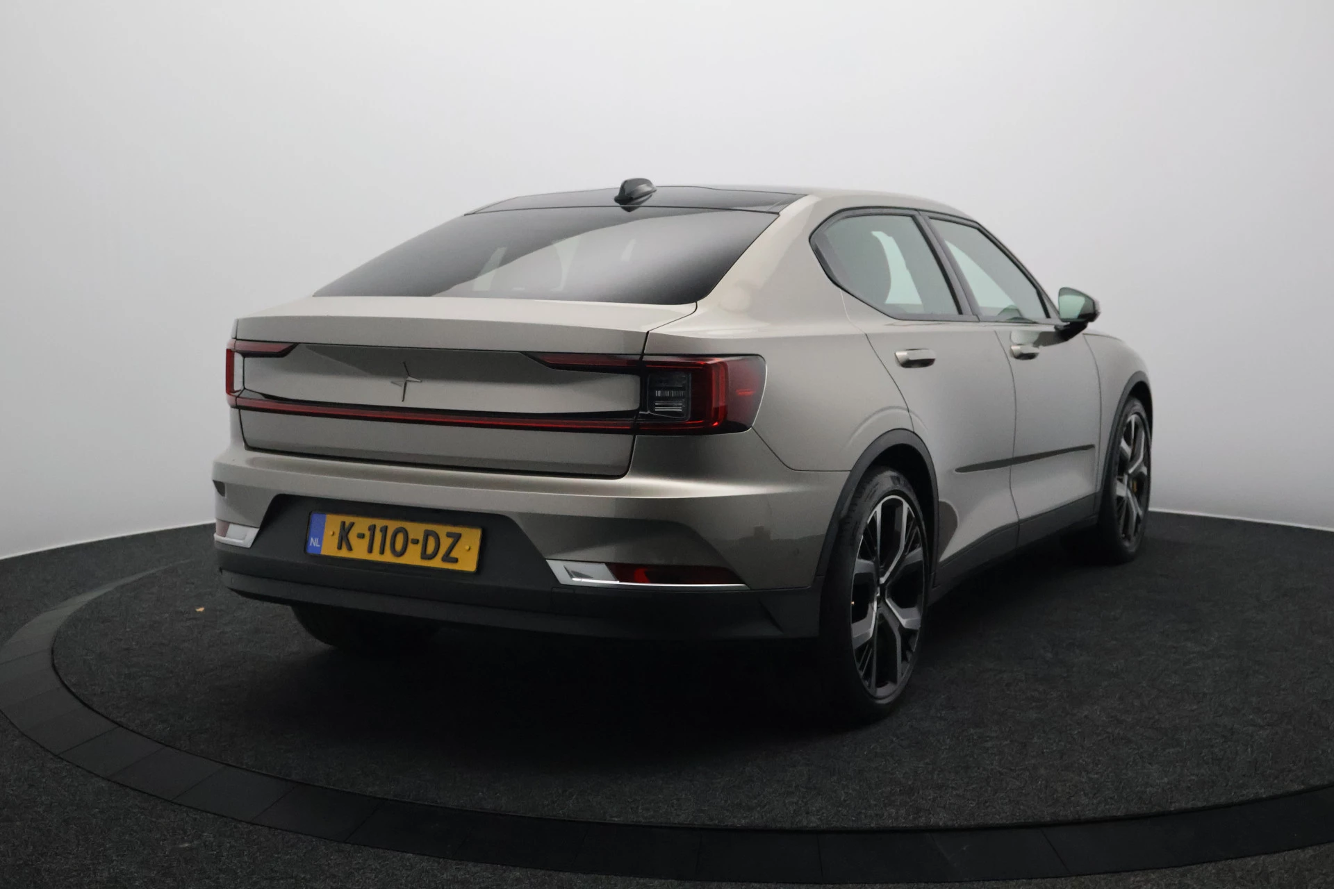 Hoofdafbeelding Polestar 2