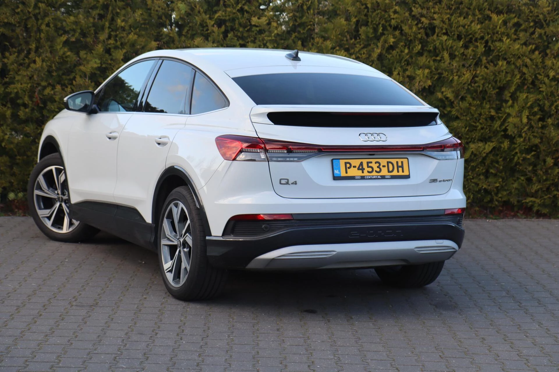 Hoofdafbeelding Audi Q4 Sportback e-tro