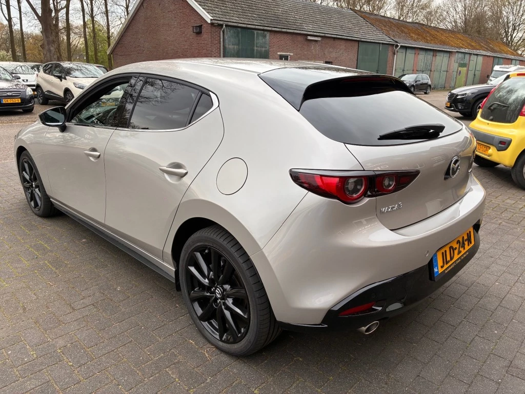 Hoofdafbeelding Mazda 3
