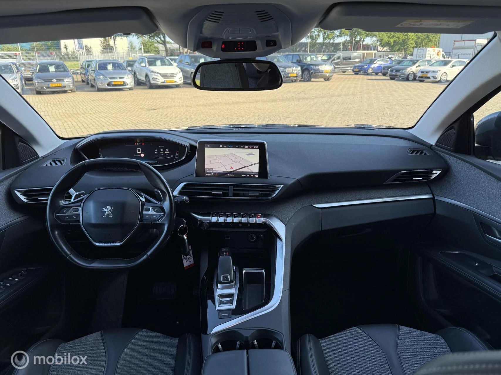 Hoofdafbeelding Peugeot 5008