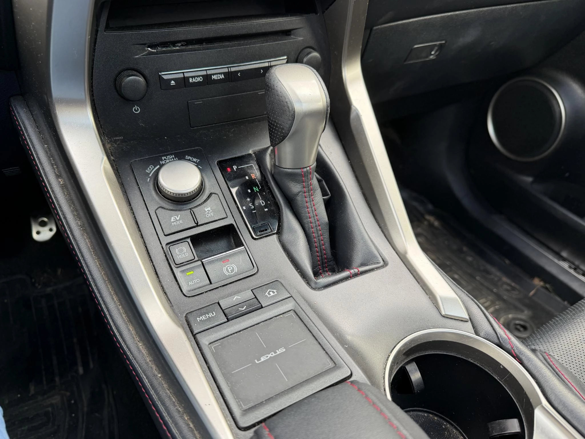 Hoofdafbeelding Lexus NX