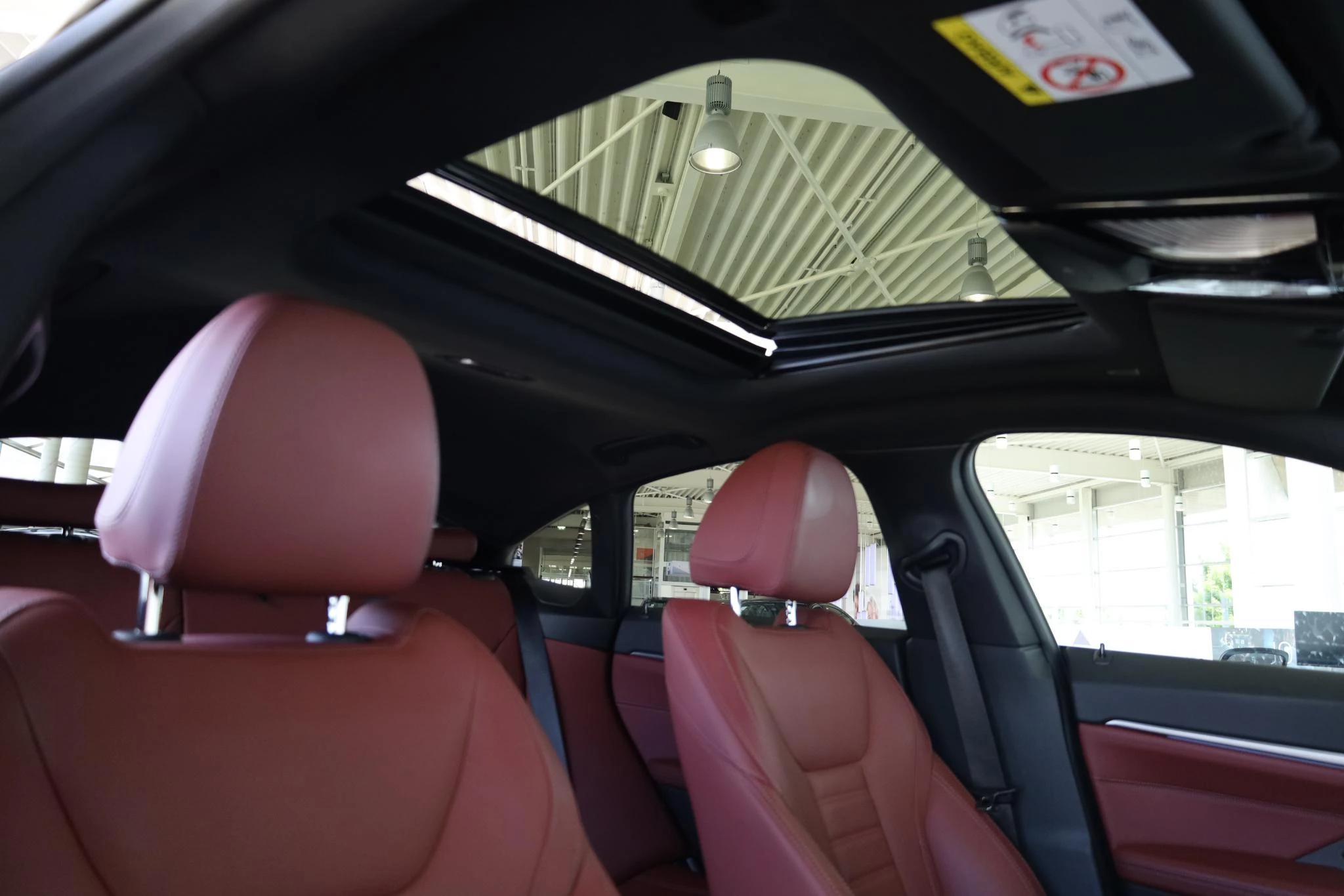 Hoofdafbeelding BMW i4