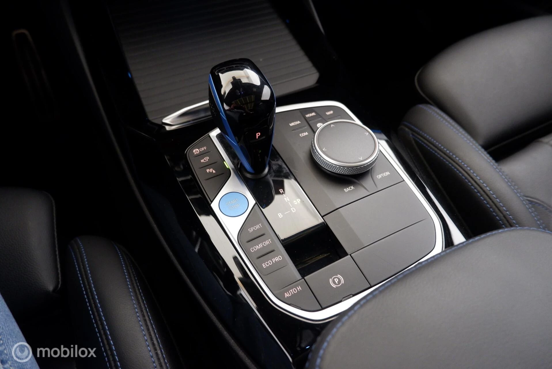 Hoofdafbeelding BMW iX3