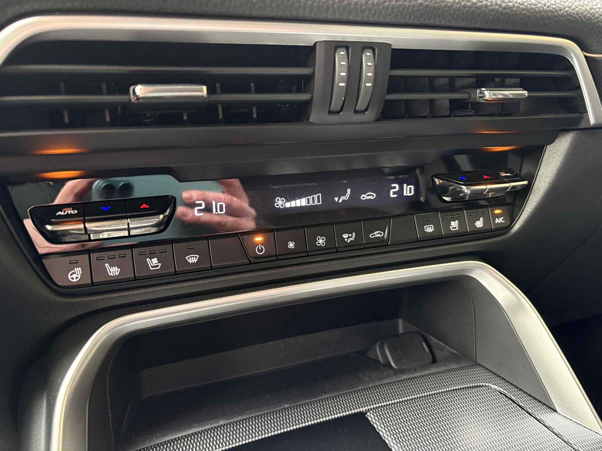 Hoofdafbeelding Mazda CX-60