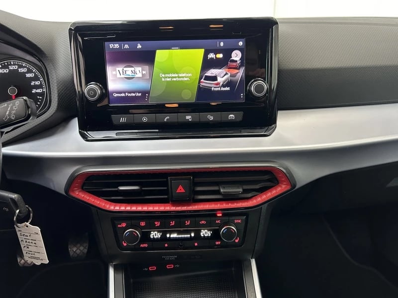 Hoofdafbeelding SEAT Arona