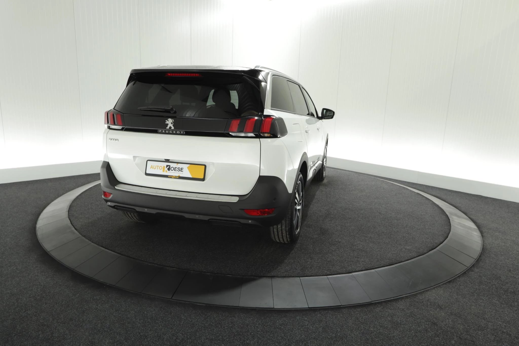 Hoofdafbeelding Peugeot 5008