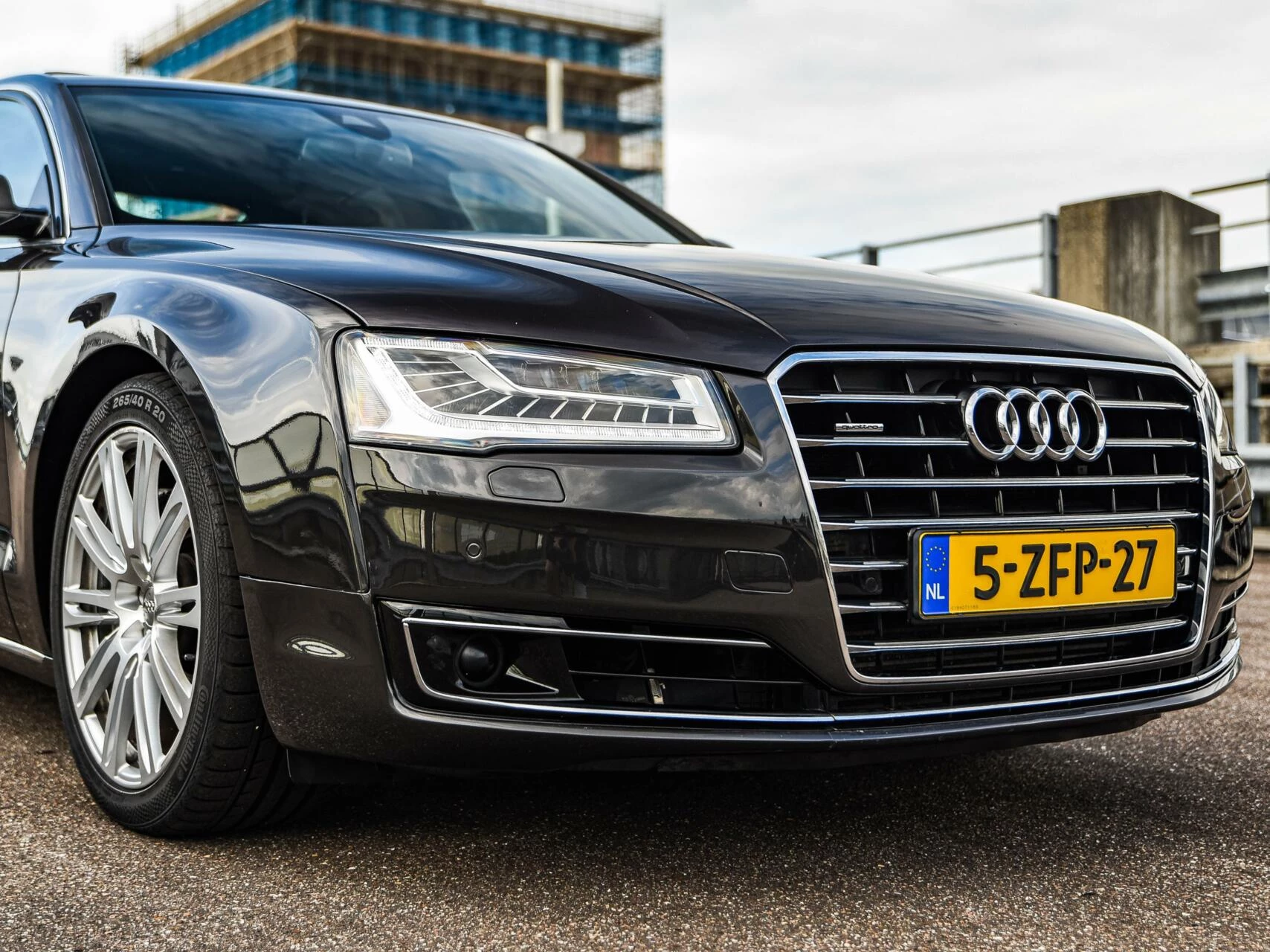 Hoofdafbeelding Audi A8