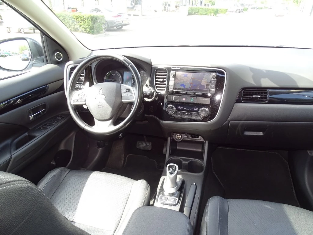 Hoofdafbeelding Mitsubishi Outlander