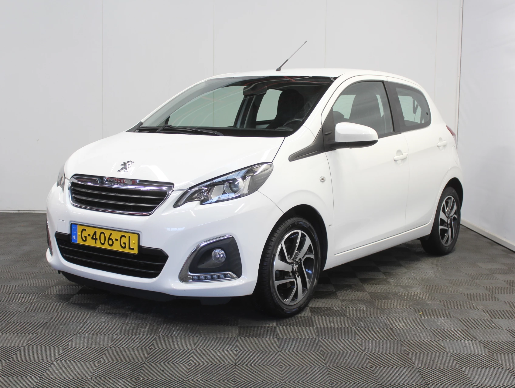 Hoofdafbeelding Peugeot 108