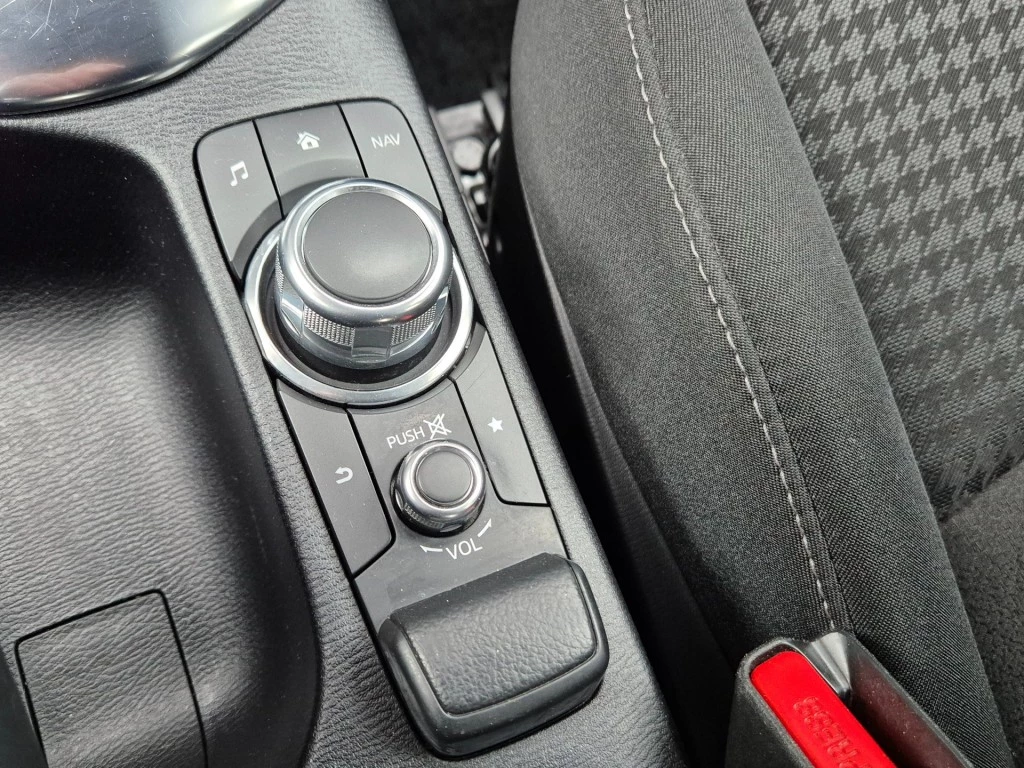 Hoofdafbeelding Mazda 2