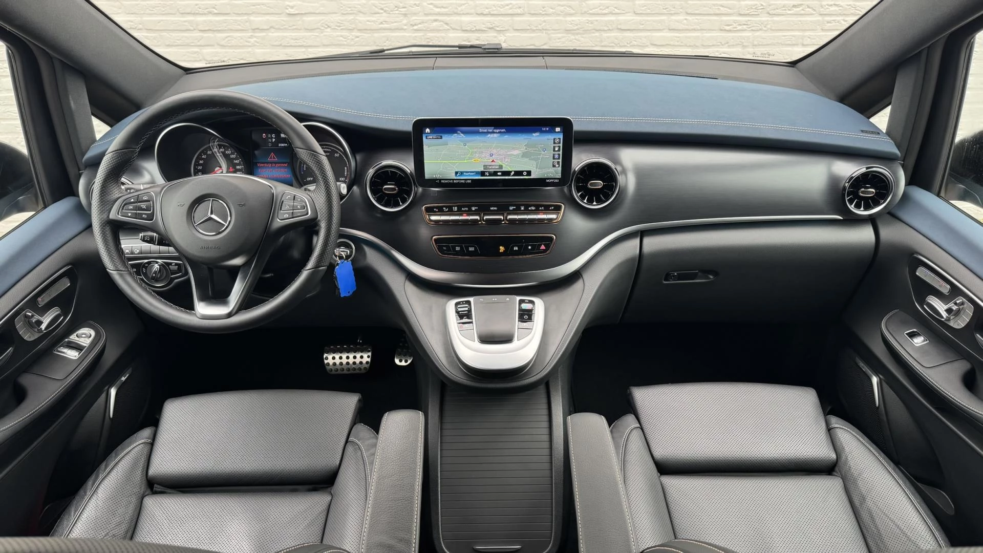 Hoofdafbeelding Mercedes-Benz EQV