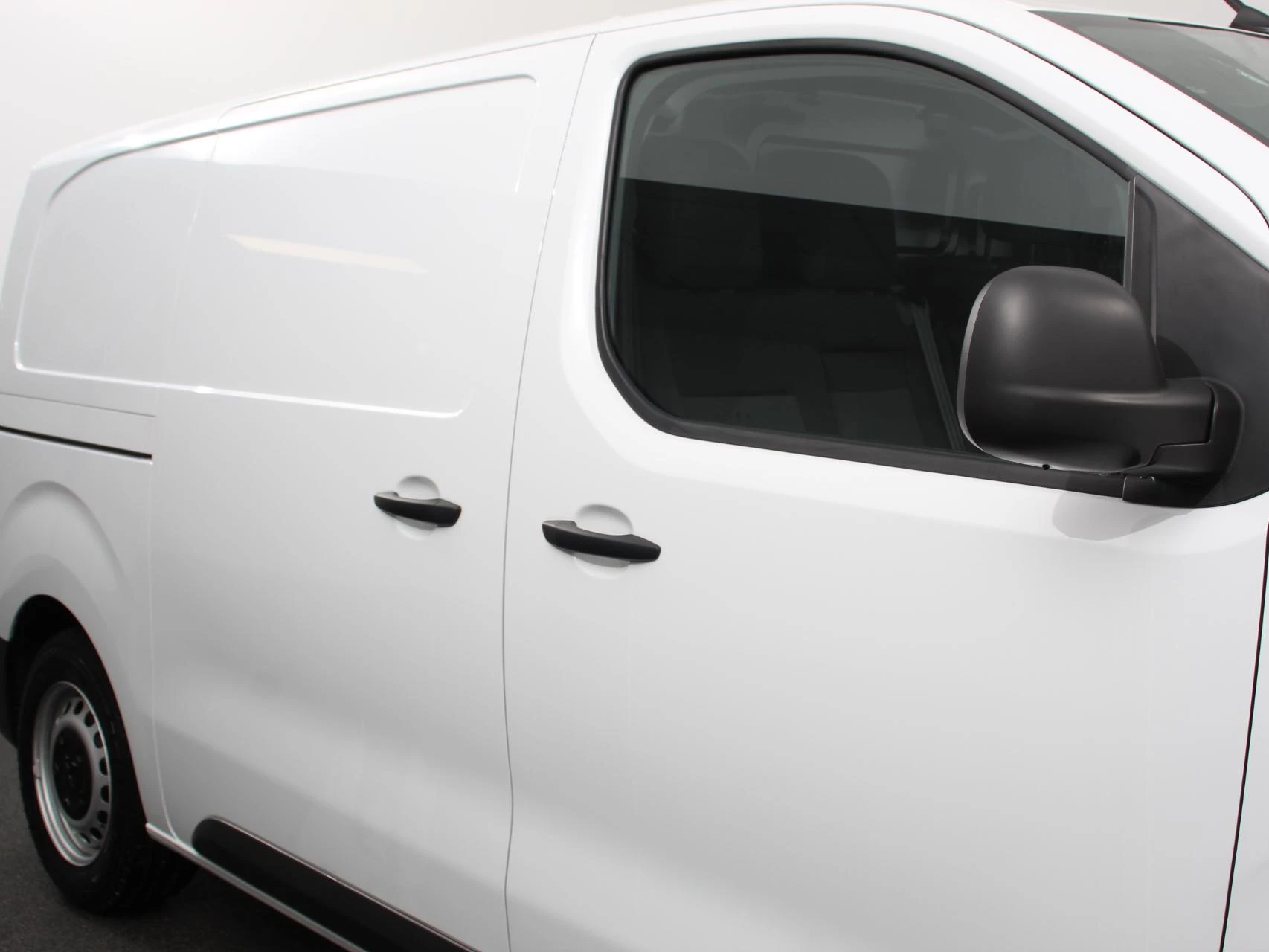 Hoofdafbeelding Peugeot e-Expert