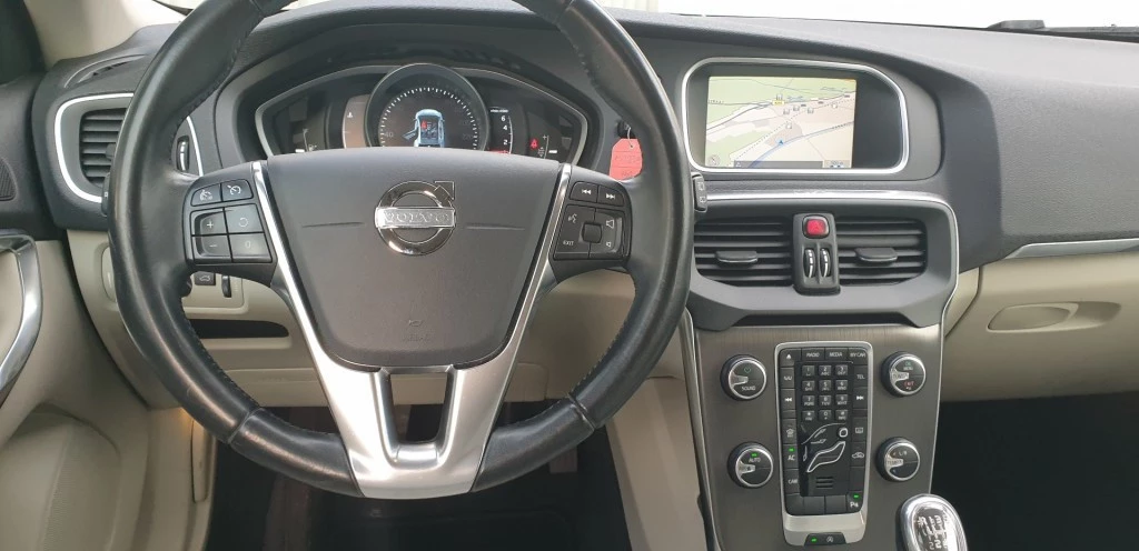 Hoofdafbeelding Volvo V40