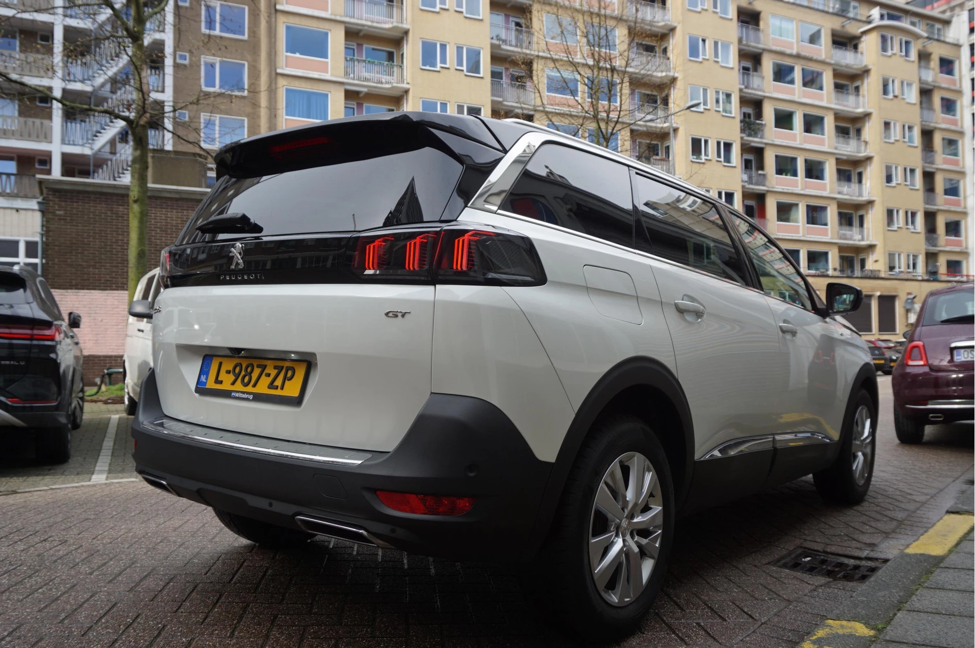 Hoofdafbeelding Peugeot 5008