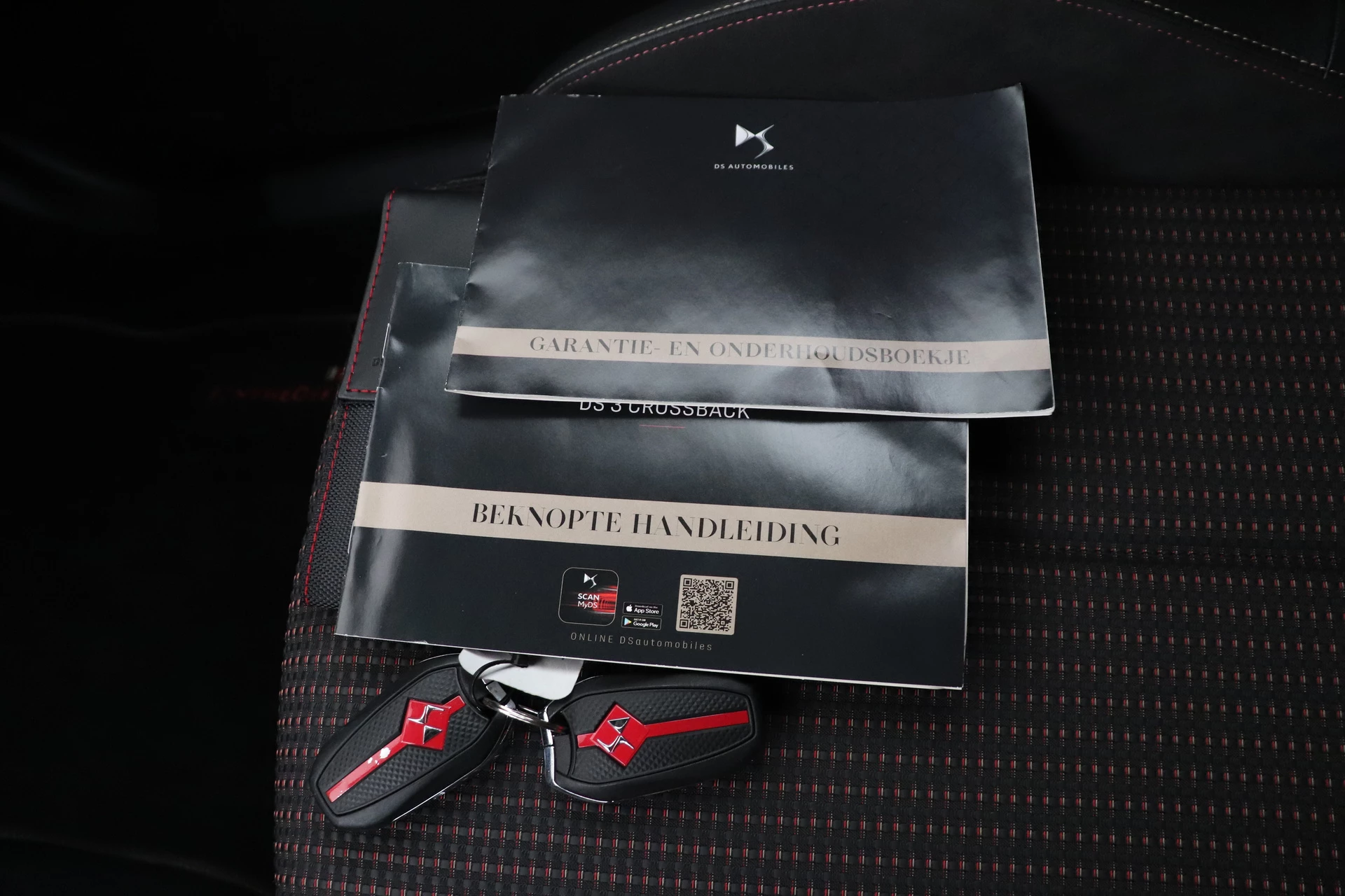 Hoofdafbeelding DS DS 3