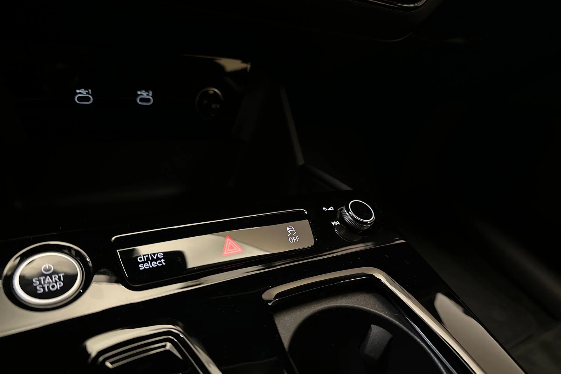 Hoofdafbeelding Audi A6 e-tron