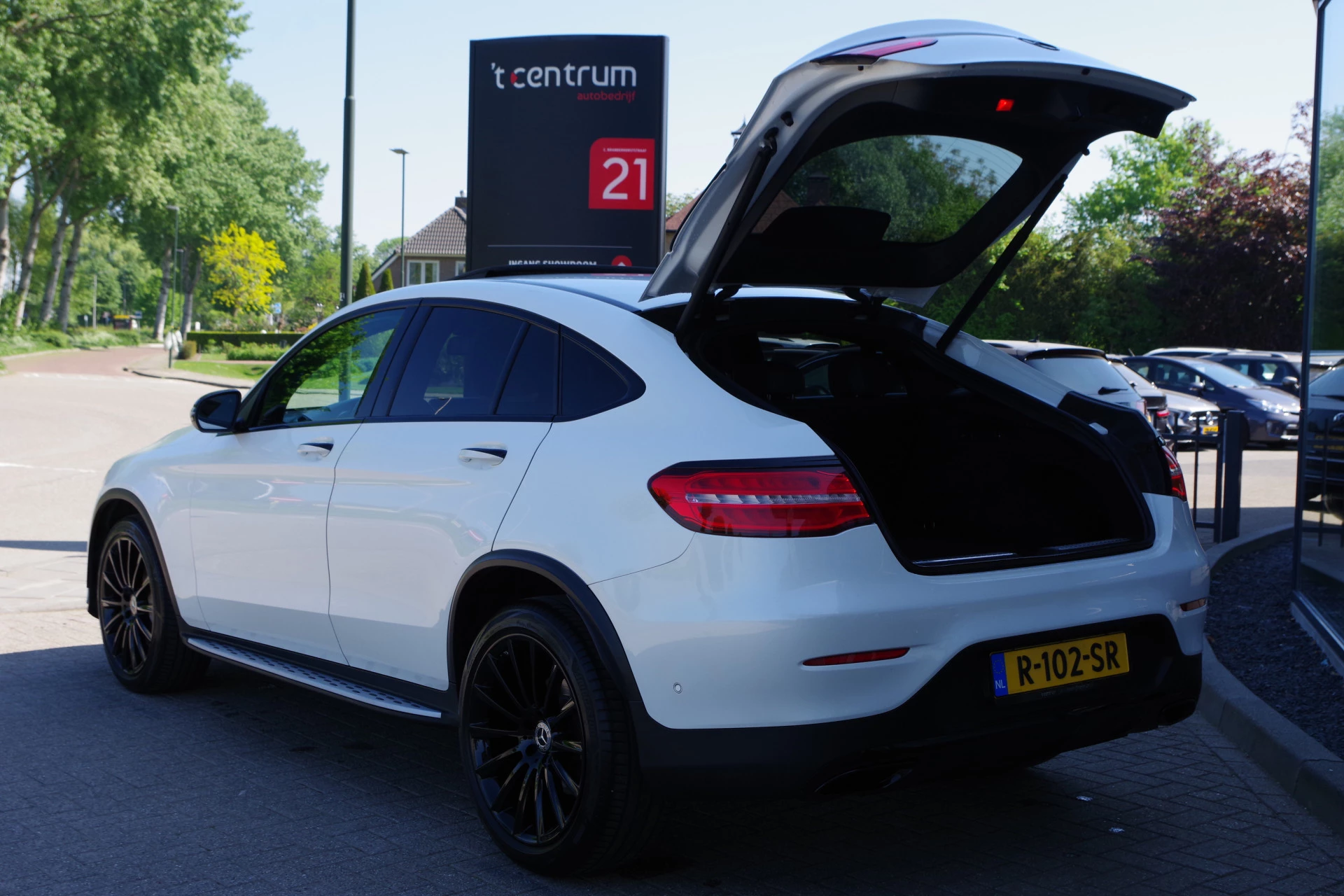 Hoofdafbeelding Mercedes-Benz GLC