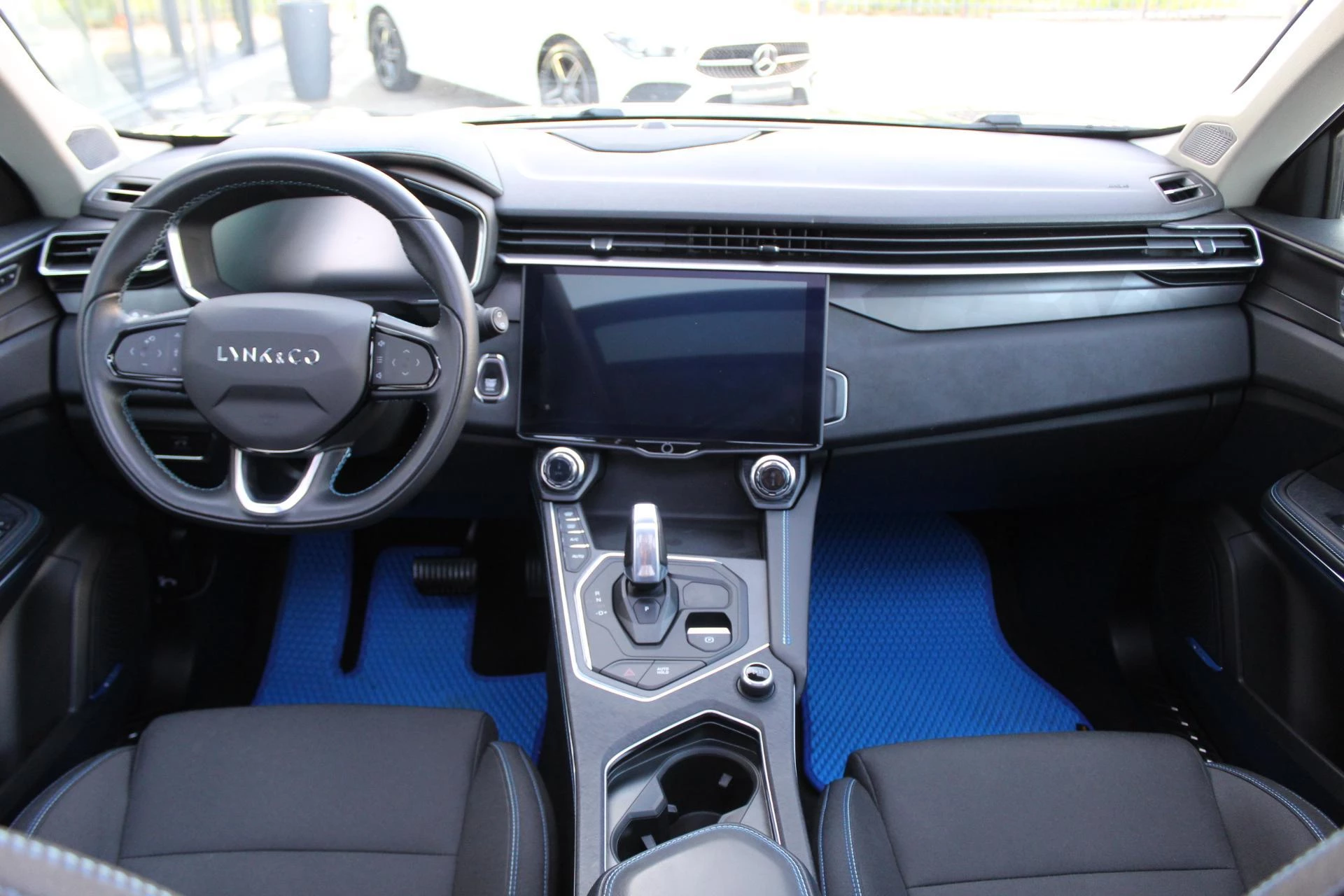 Hoofdafbeelding Lynk & Co 01