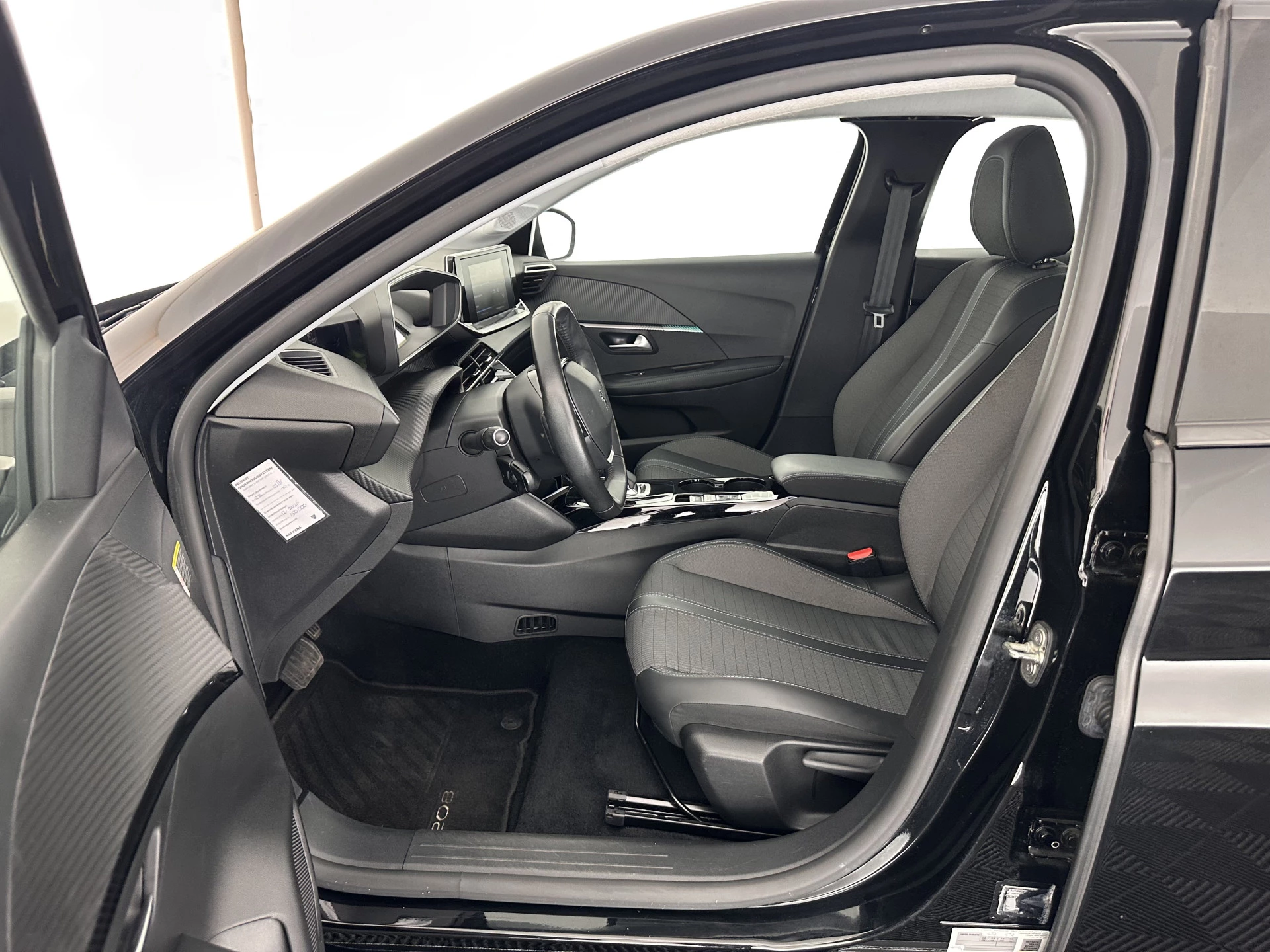 Hoofdafbeelding Peugeot e-208