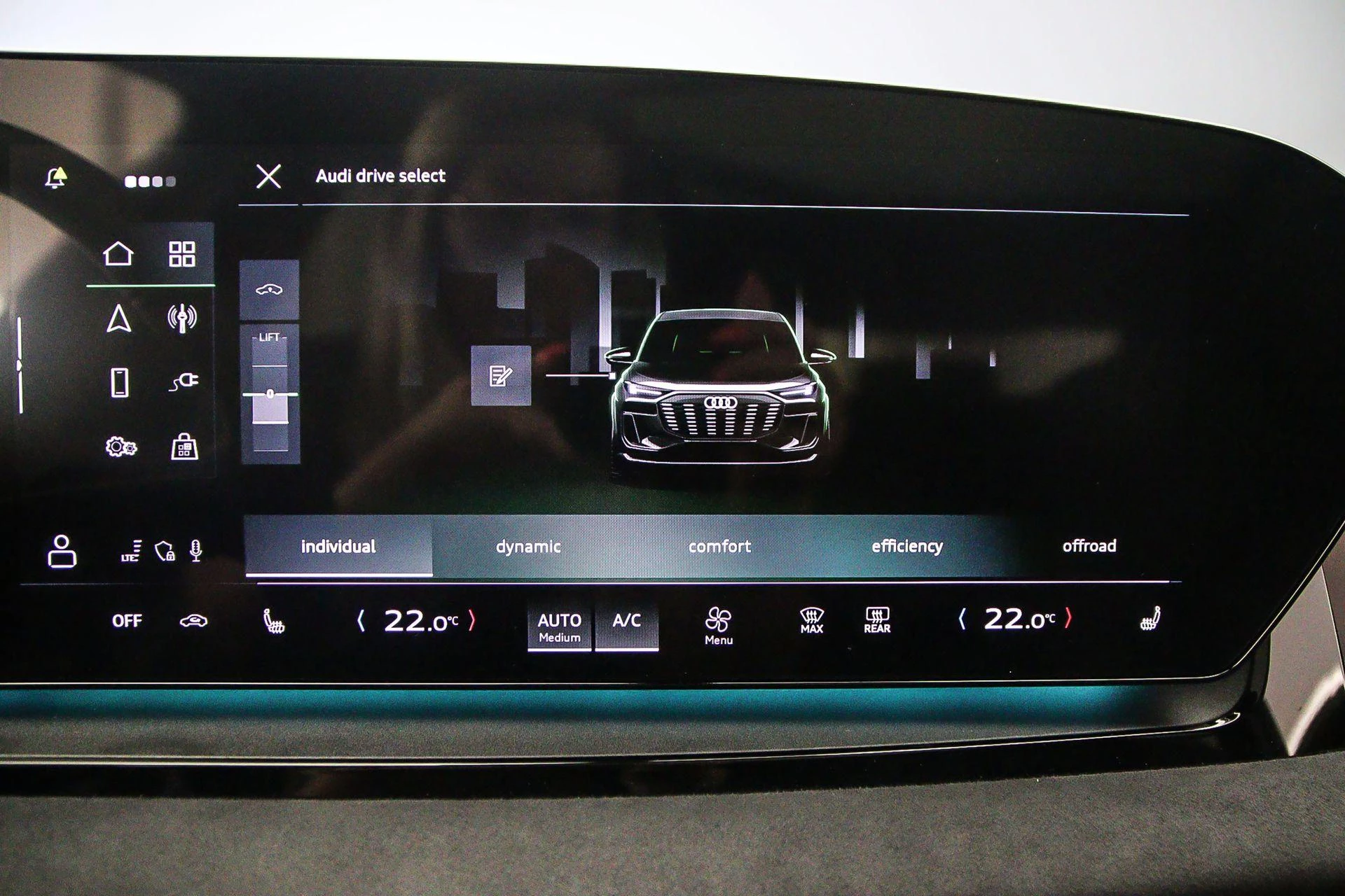 Hoofdafbeelding Audi Q6 e-tron