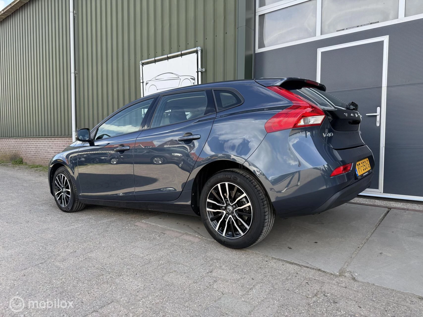 Hoofdafbeelding Volvo V40