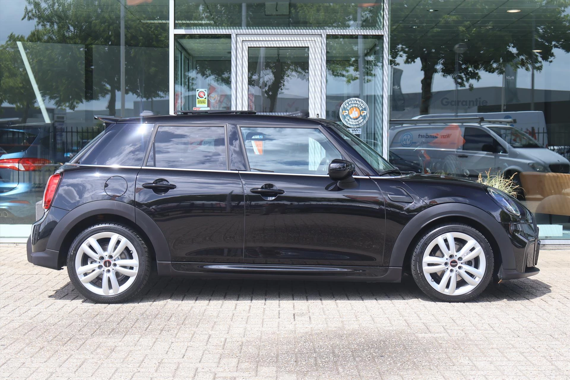 Hoofdafbeelding MINI 5-deurs